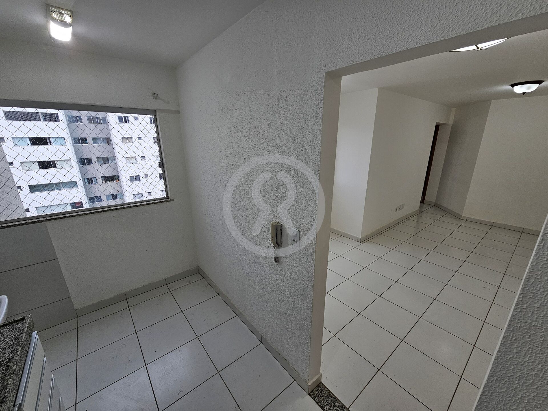 Apartamento para alugar com 2 quartos, 55m² - Foto 12