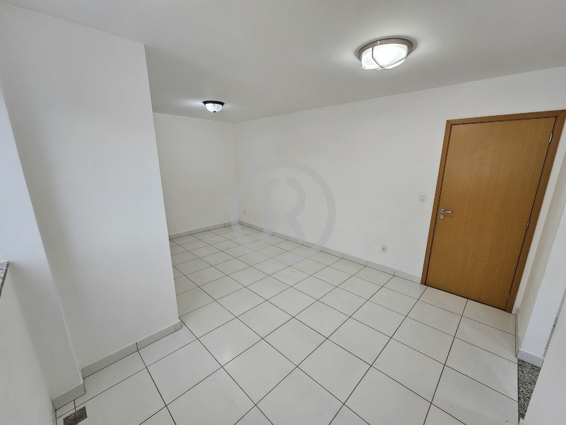 Apartamento para alugar com 2 quartos, 55m² - Foto 3