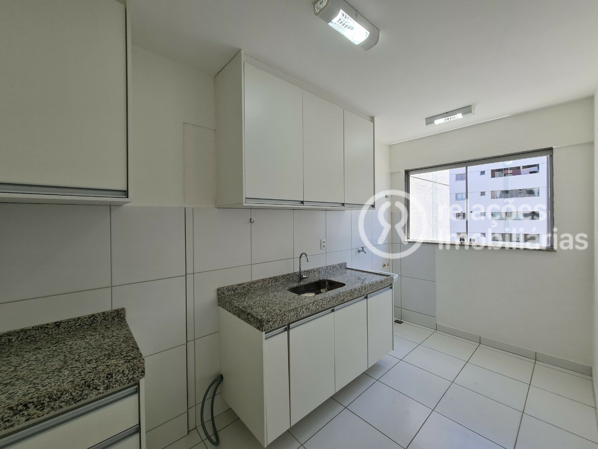 Apartamento para alugar com 2 quartos, 55m² - Foto 8