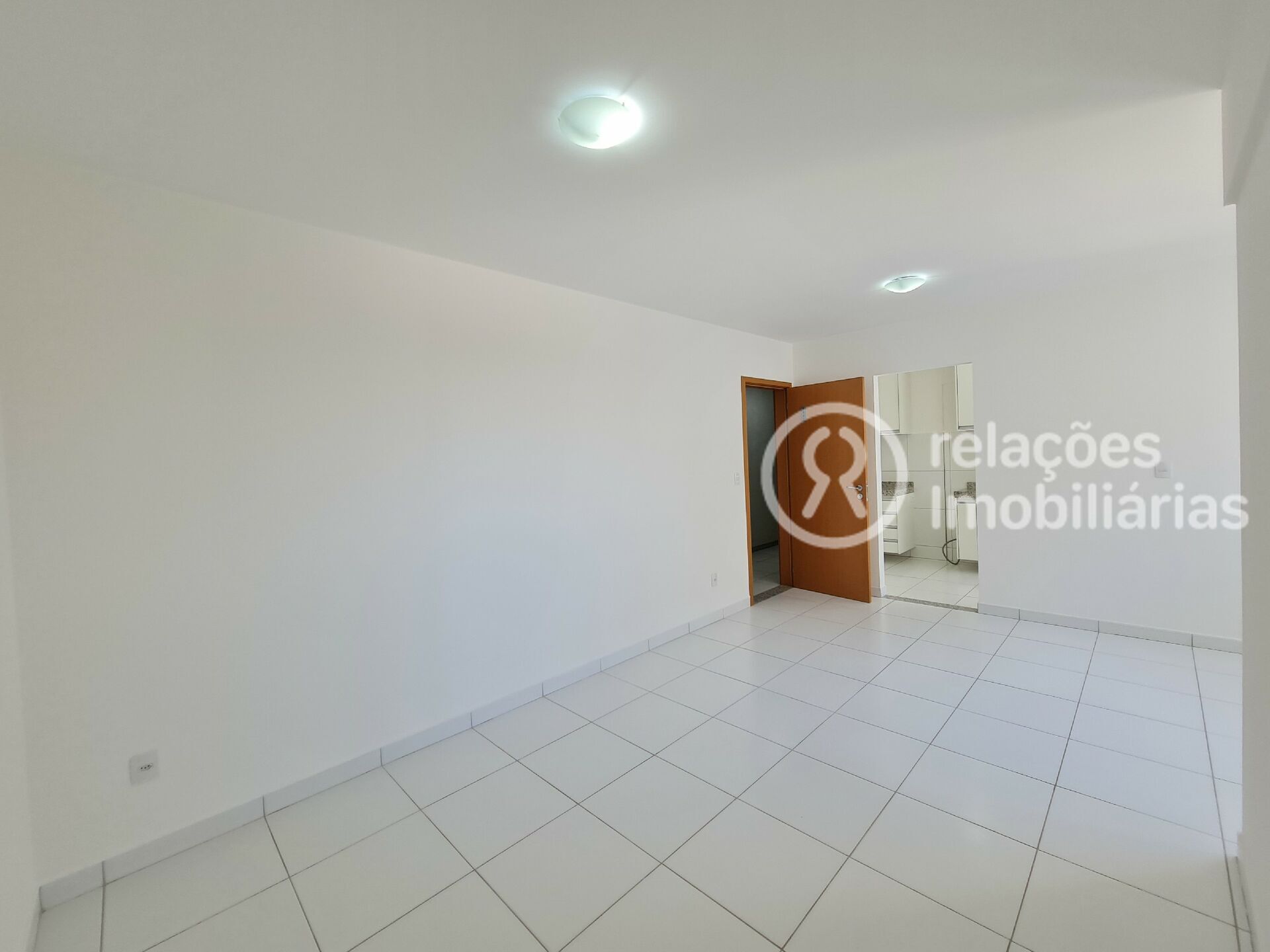 Apartamento para alugar com 2 quartos, 55m² - Foto 4