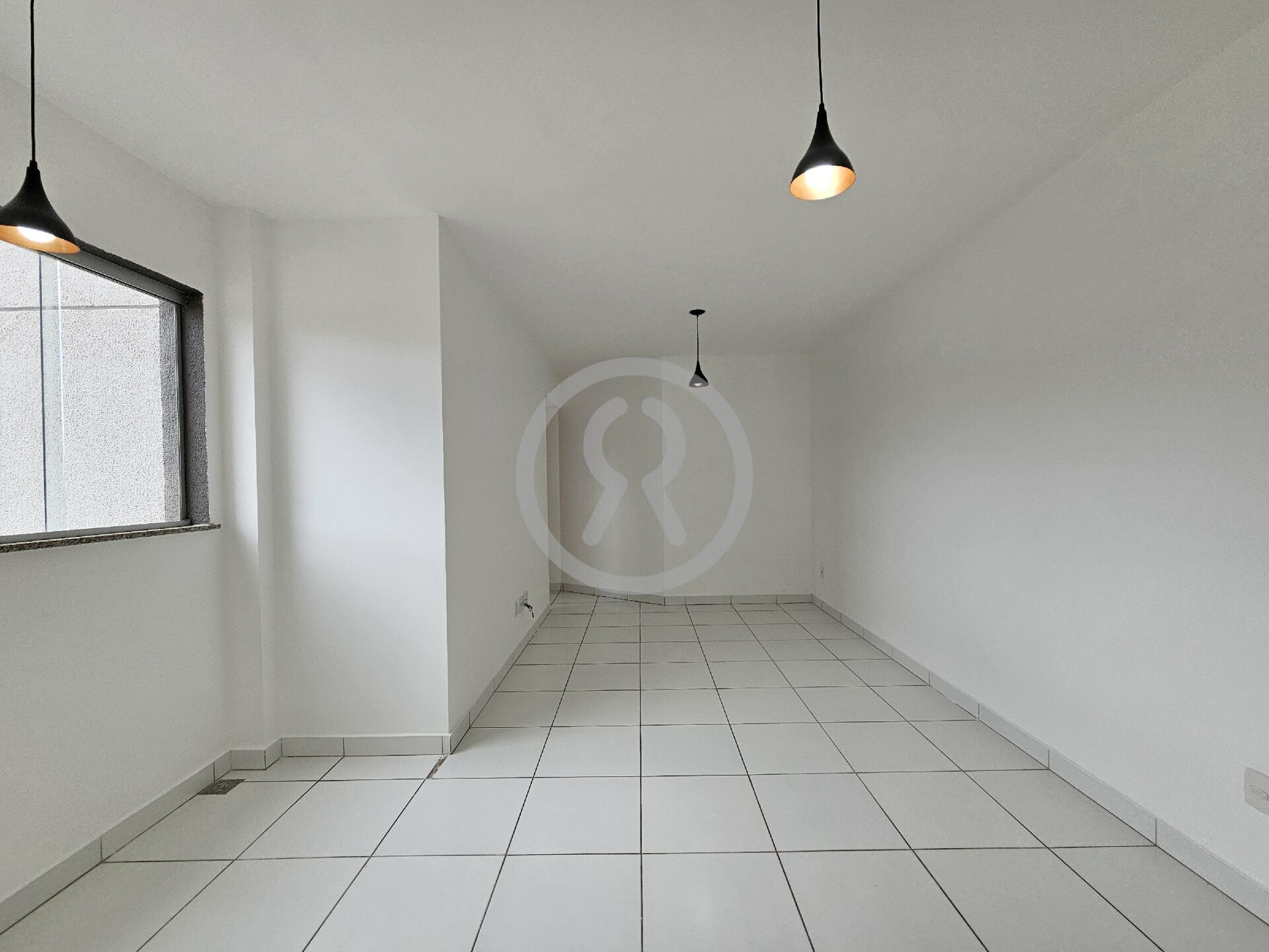 Apartamento à venda com 2 quartos, 55m² - Foto 2