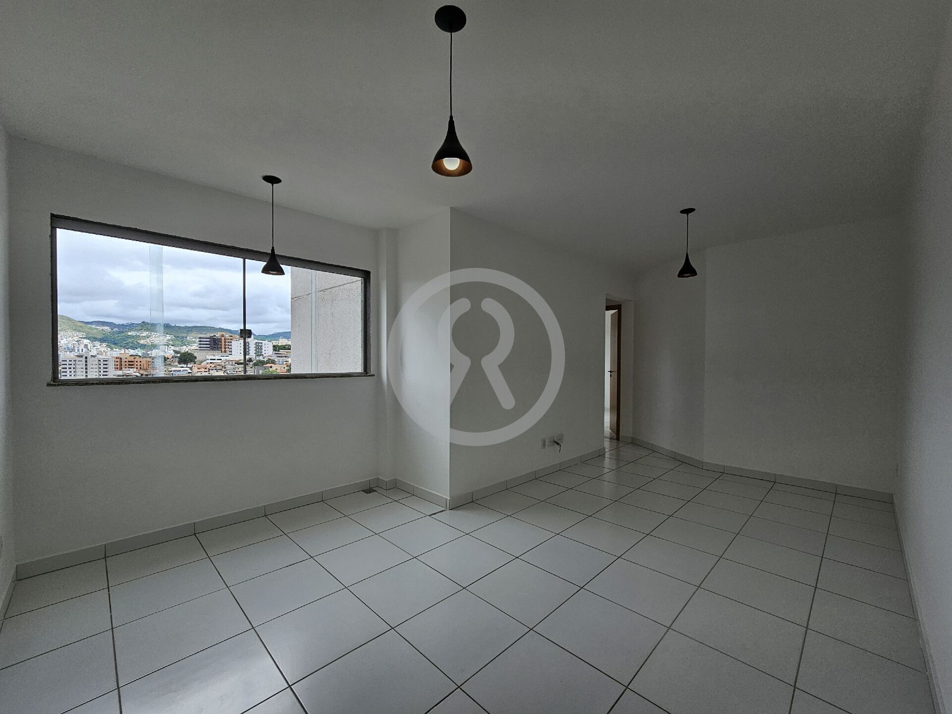 Apartamento à venda com 2 quartos, 55m² - Foto 1