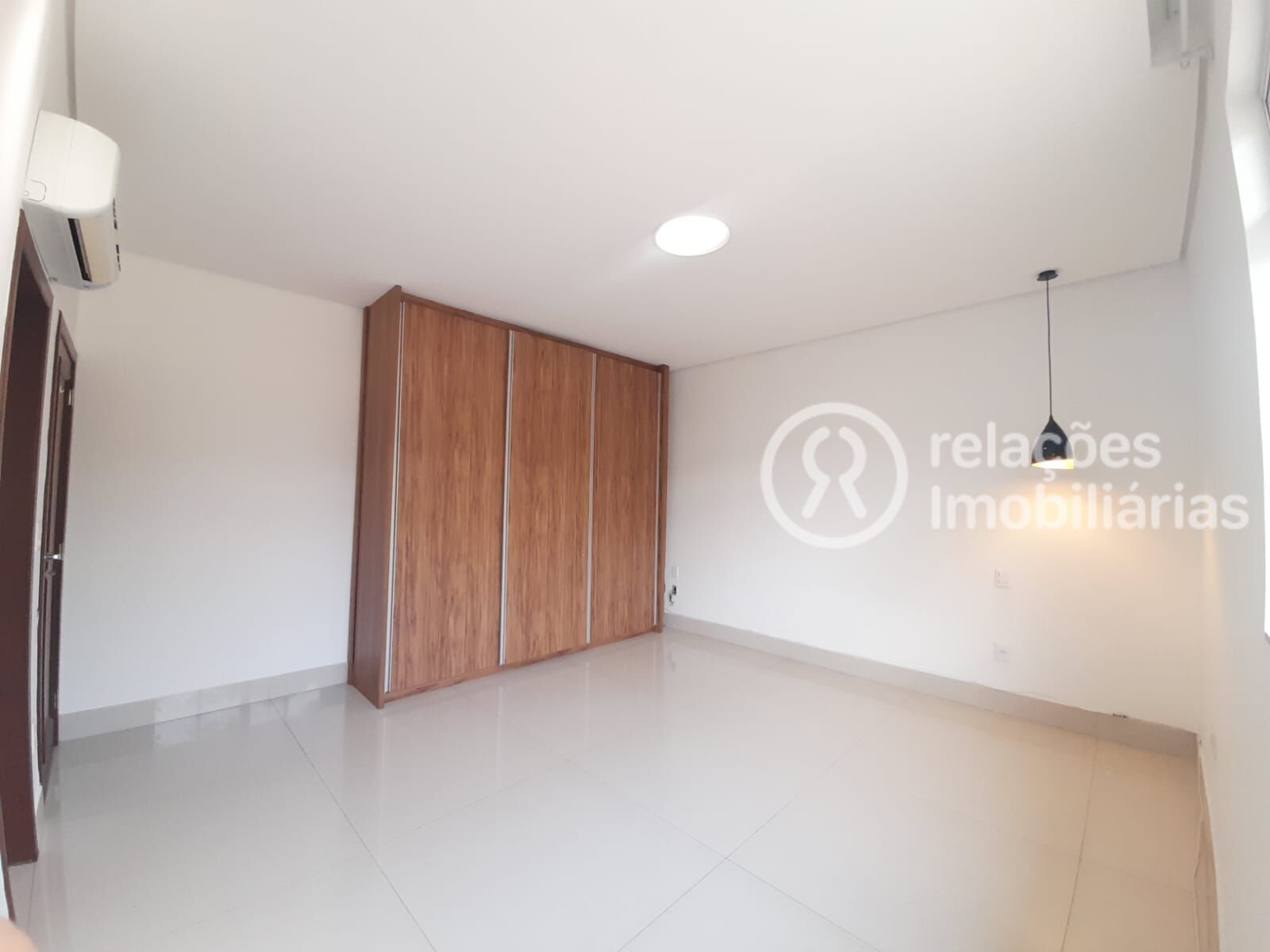 Casa para alugar com 6 quartos, 720m² - Foto 49