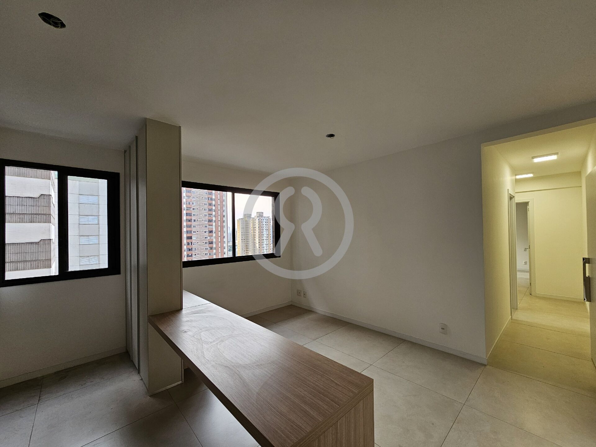 Apartamento para alugar com 2 quartos, 73m² - Foto 4