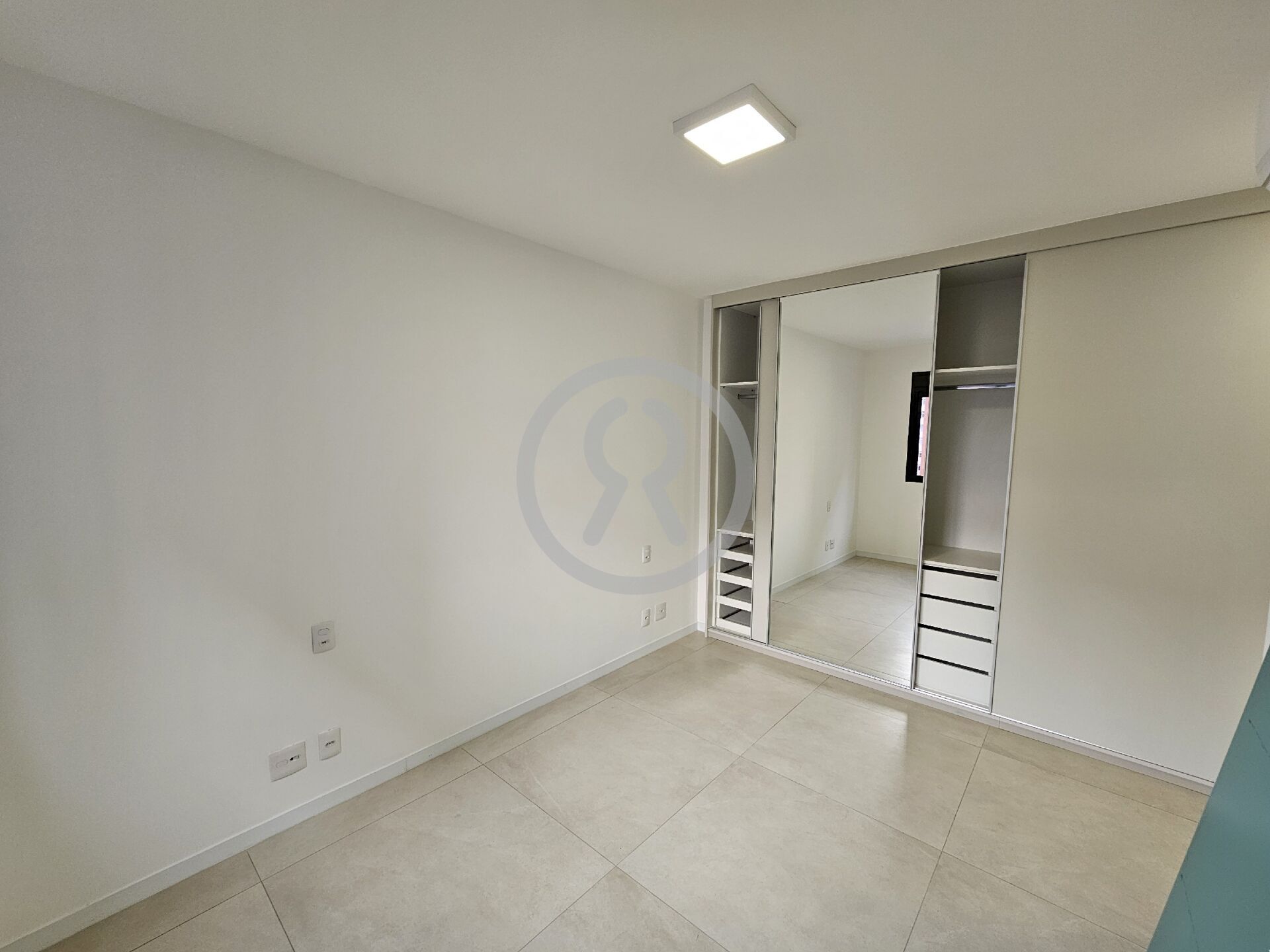 Apartamento para alugar com 2 quartos, 73m² - Foto 25