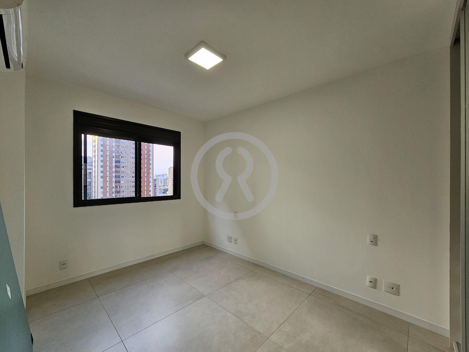 Apartamento para alugar com 2 quartos, 73m² - Foto 24