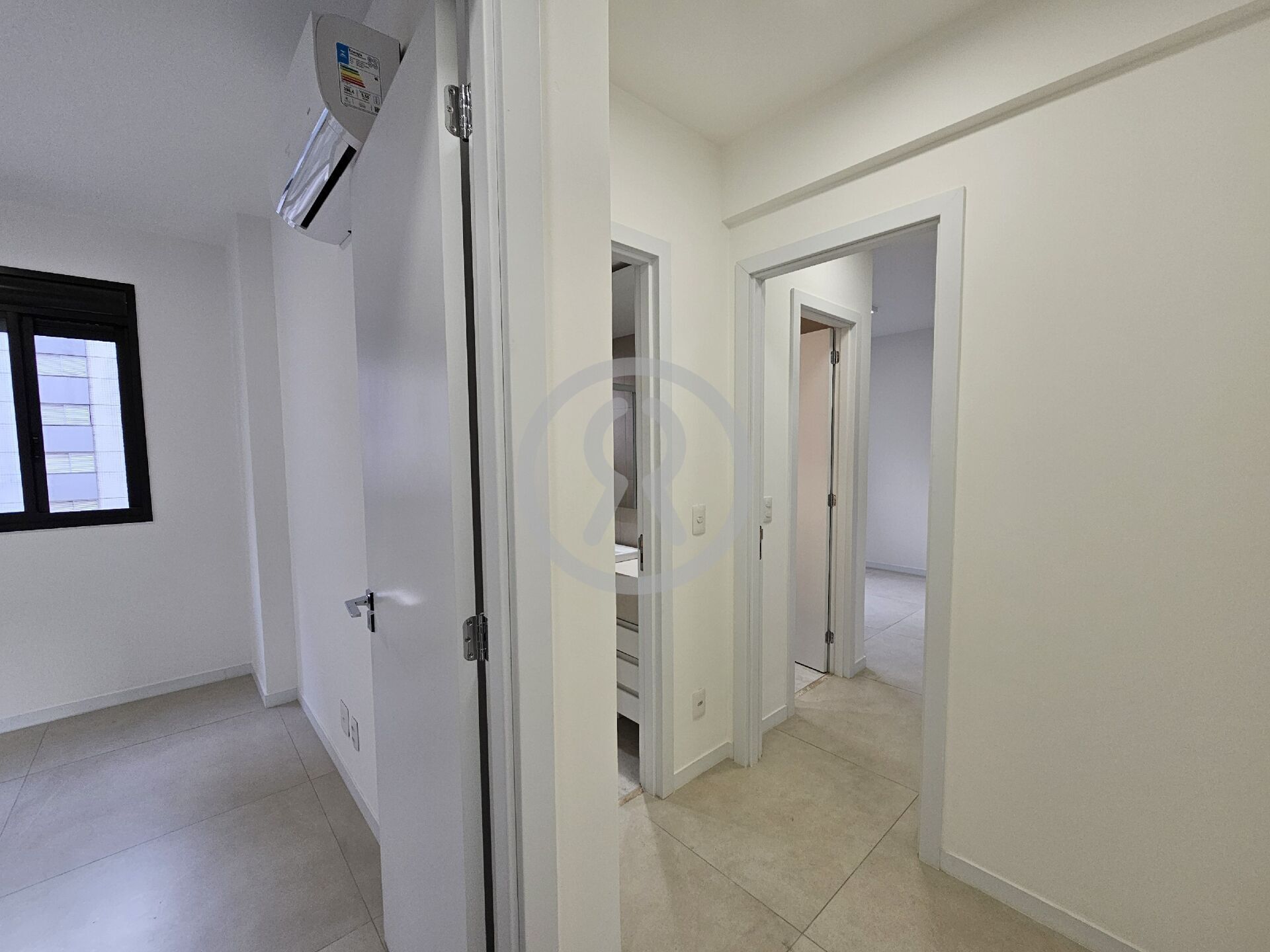 Apartamento para alugar com 2 quartos, 73m² - Foto 13