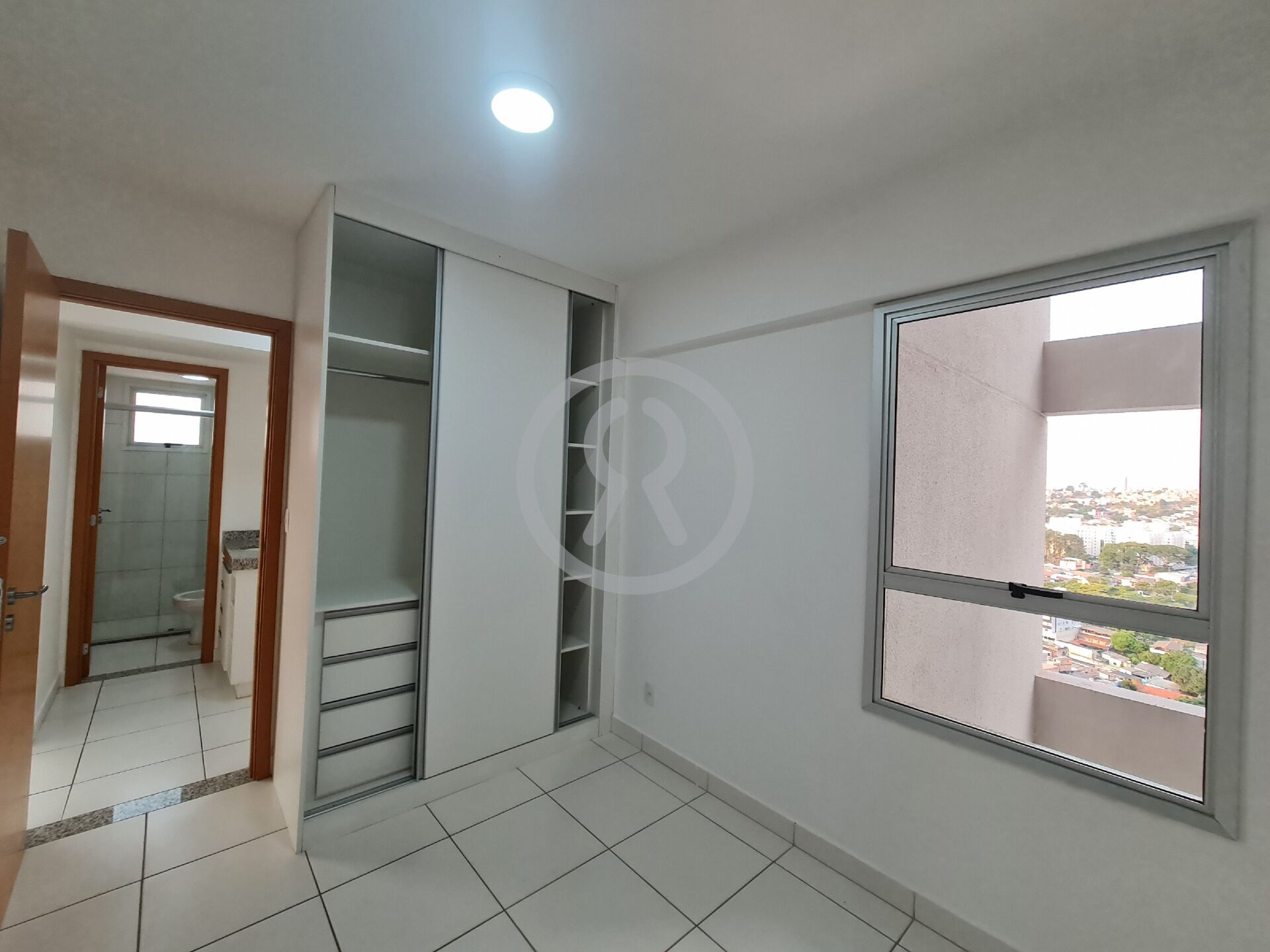 Apartamento para alugar com 3 quartos, 75m² - Foto 21