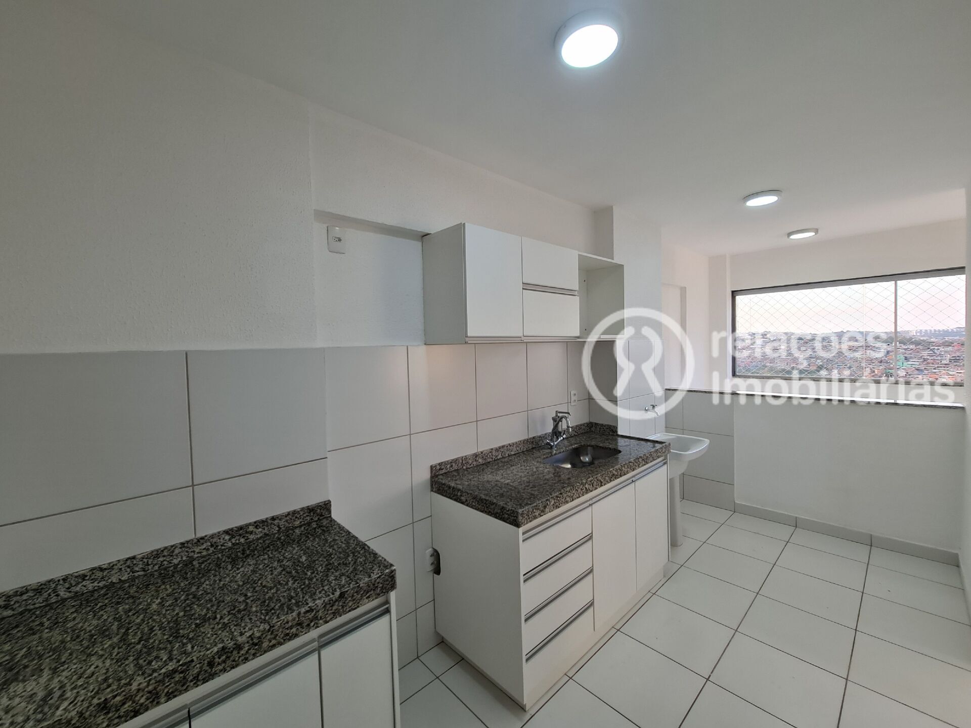 Apartamento para alugar com 3 quartos, 75m² - Foto 14