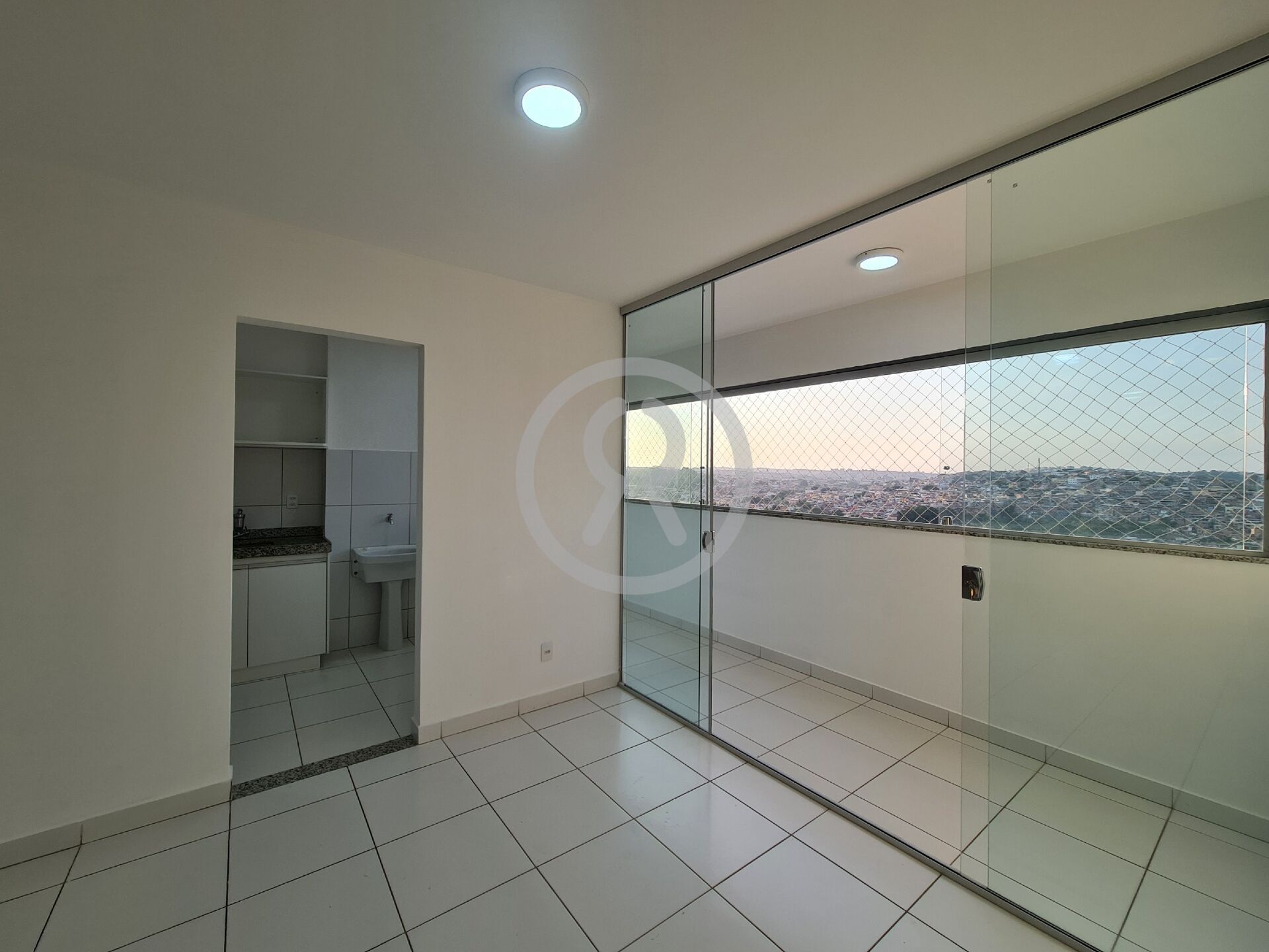 Apartamento para alugar com 3 quartos, 75m² - Foto 6