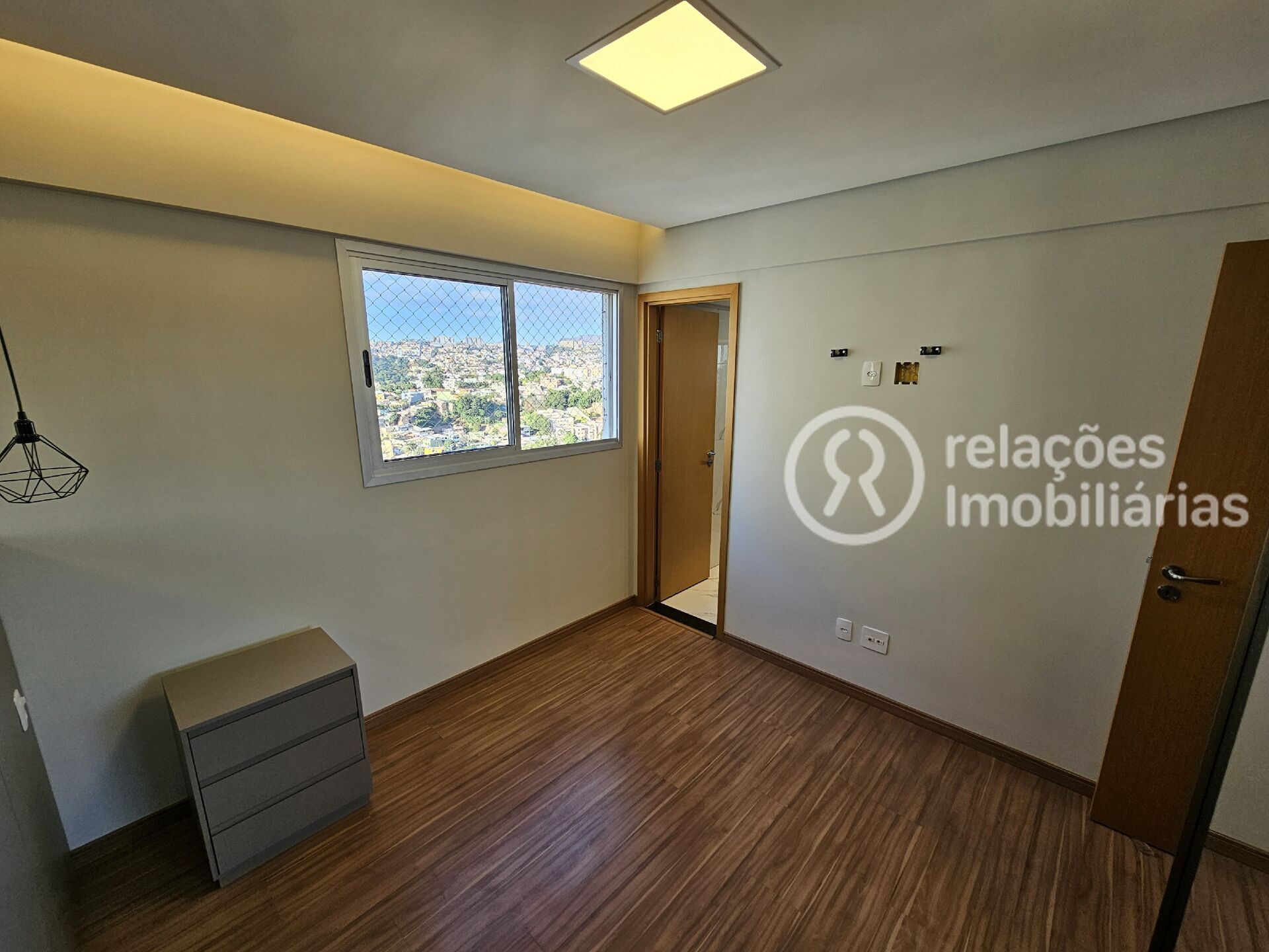 Apartamento à venda com 3 quartos, 75m² - Foto 25