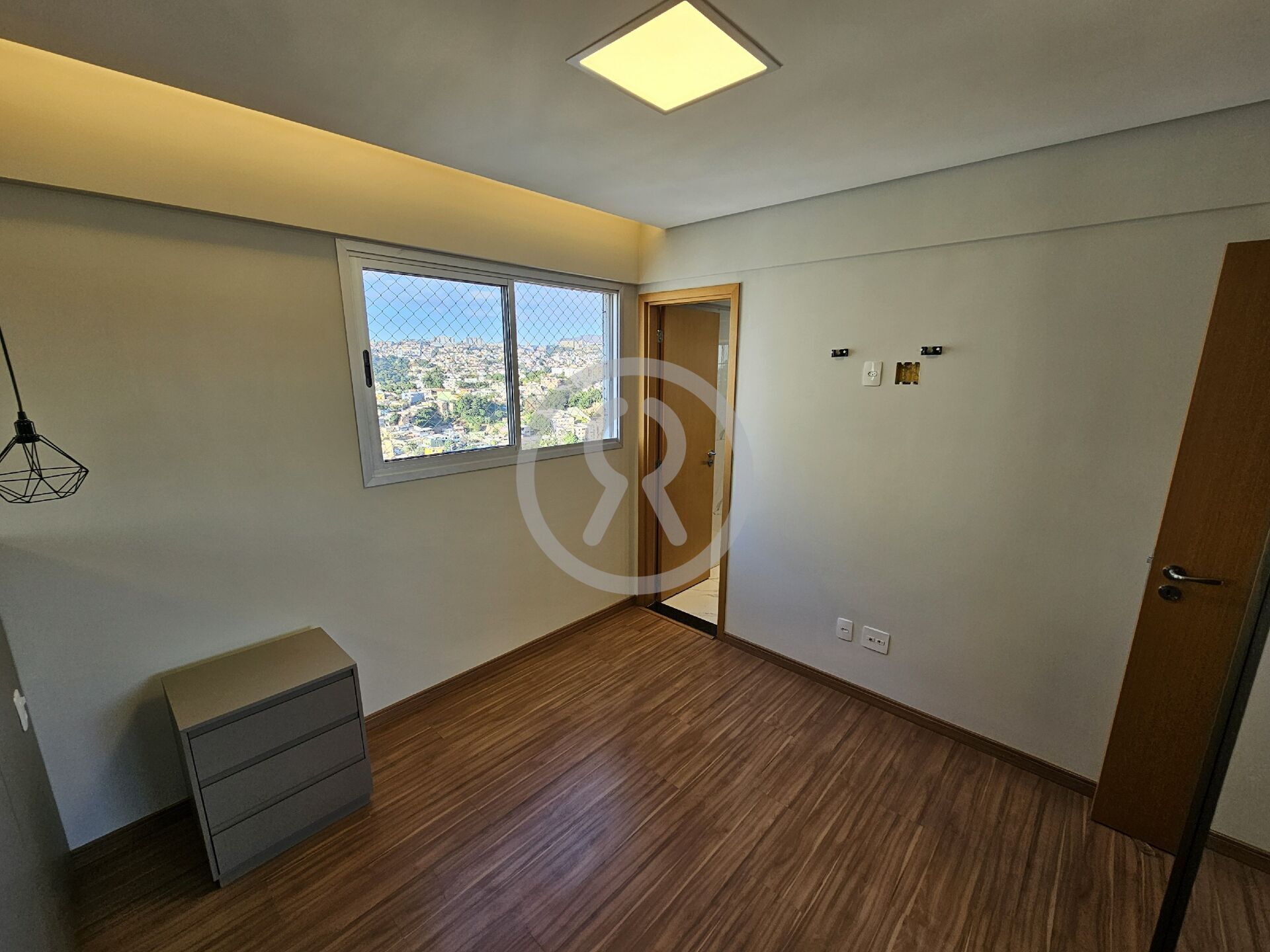 Apartamento à venda com 3 quartos, 75m² - Foto 25