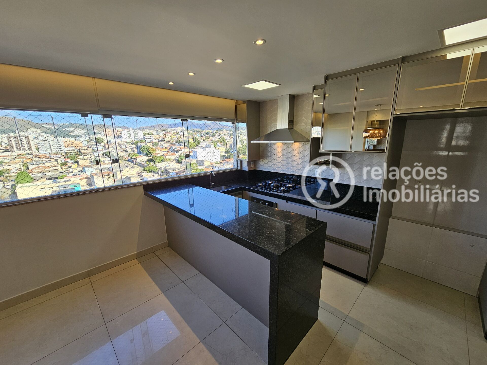 Apartamento à venda com 3 quartos, 75m² - Foto 8