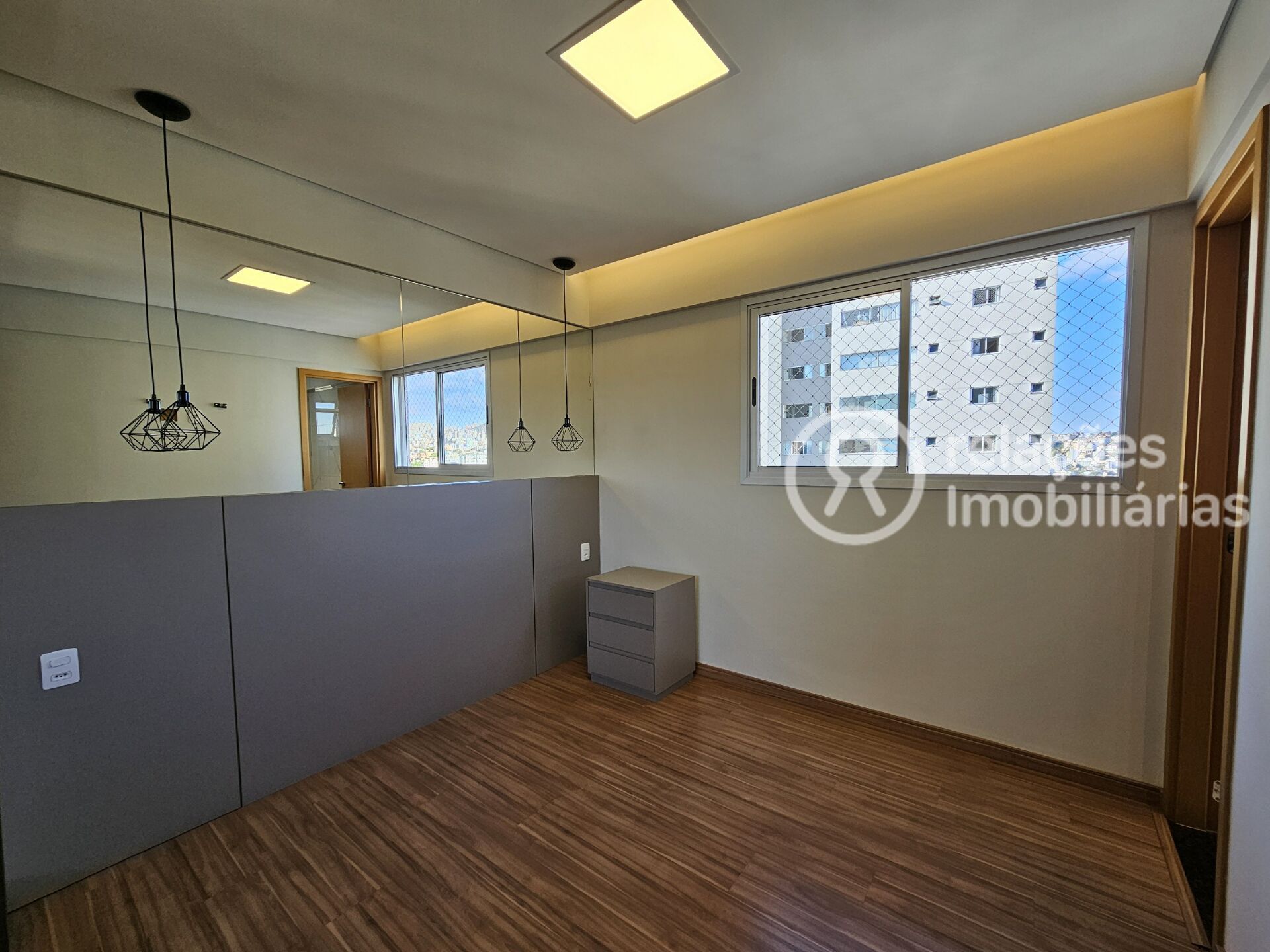 Apartamento à venda com 3 quartos, 75m² - Foto 24