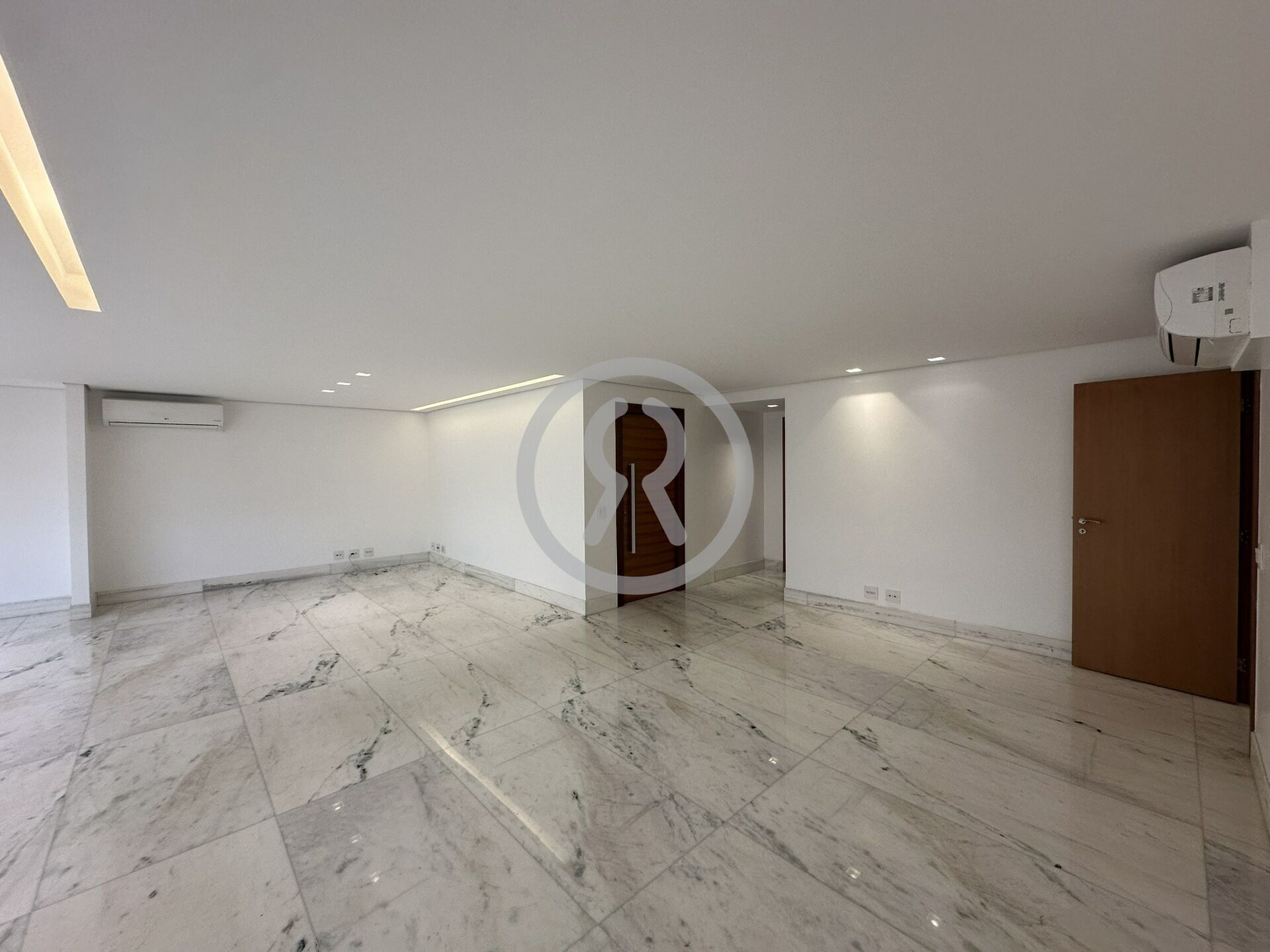 Apartamento, 4 quartos, 194 m² - Foto 4