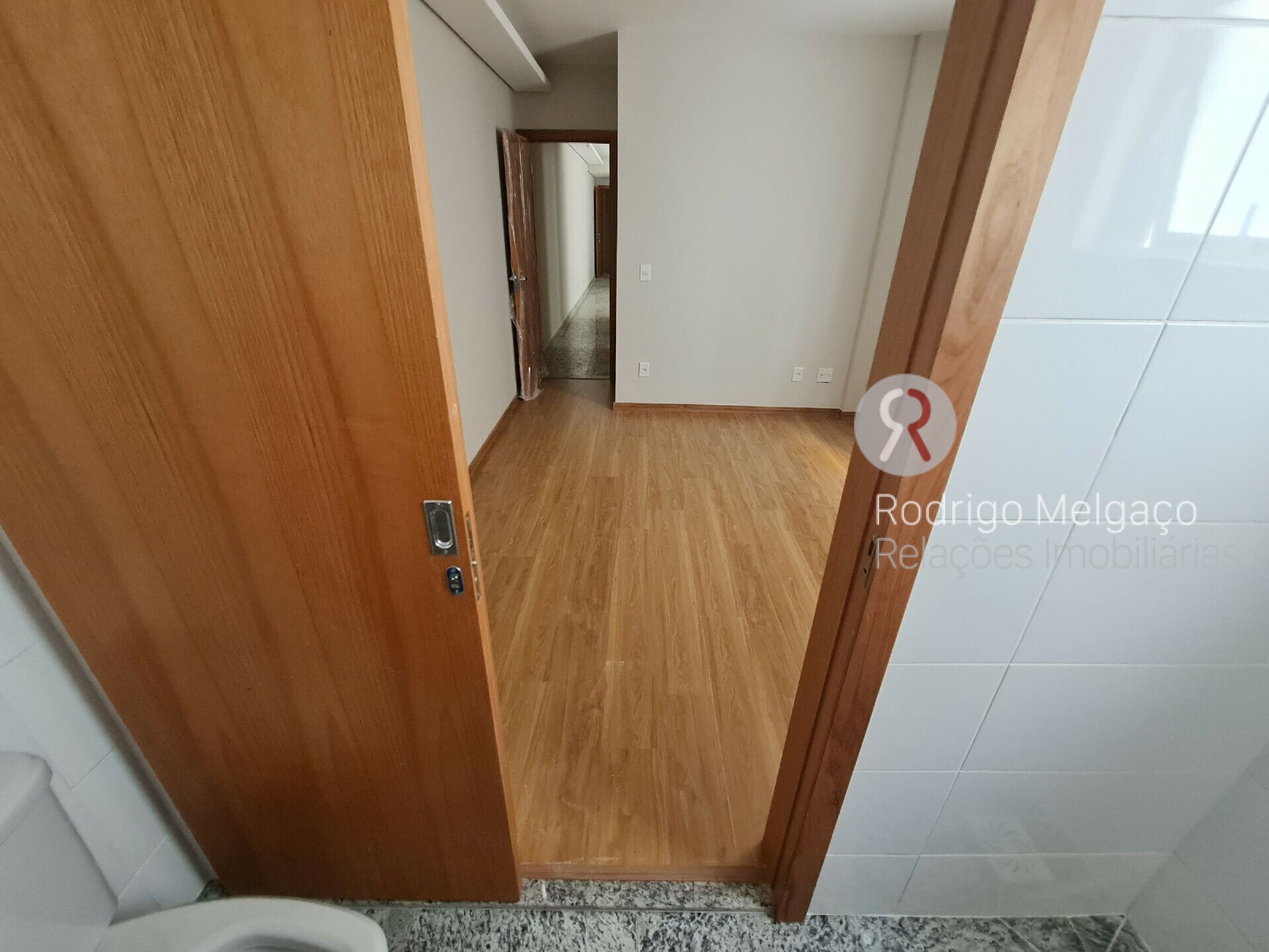 Apartamento à venda com 2 quartos, 105m² - Foto 30