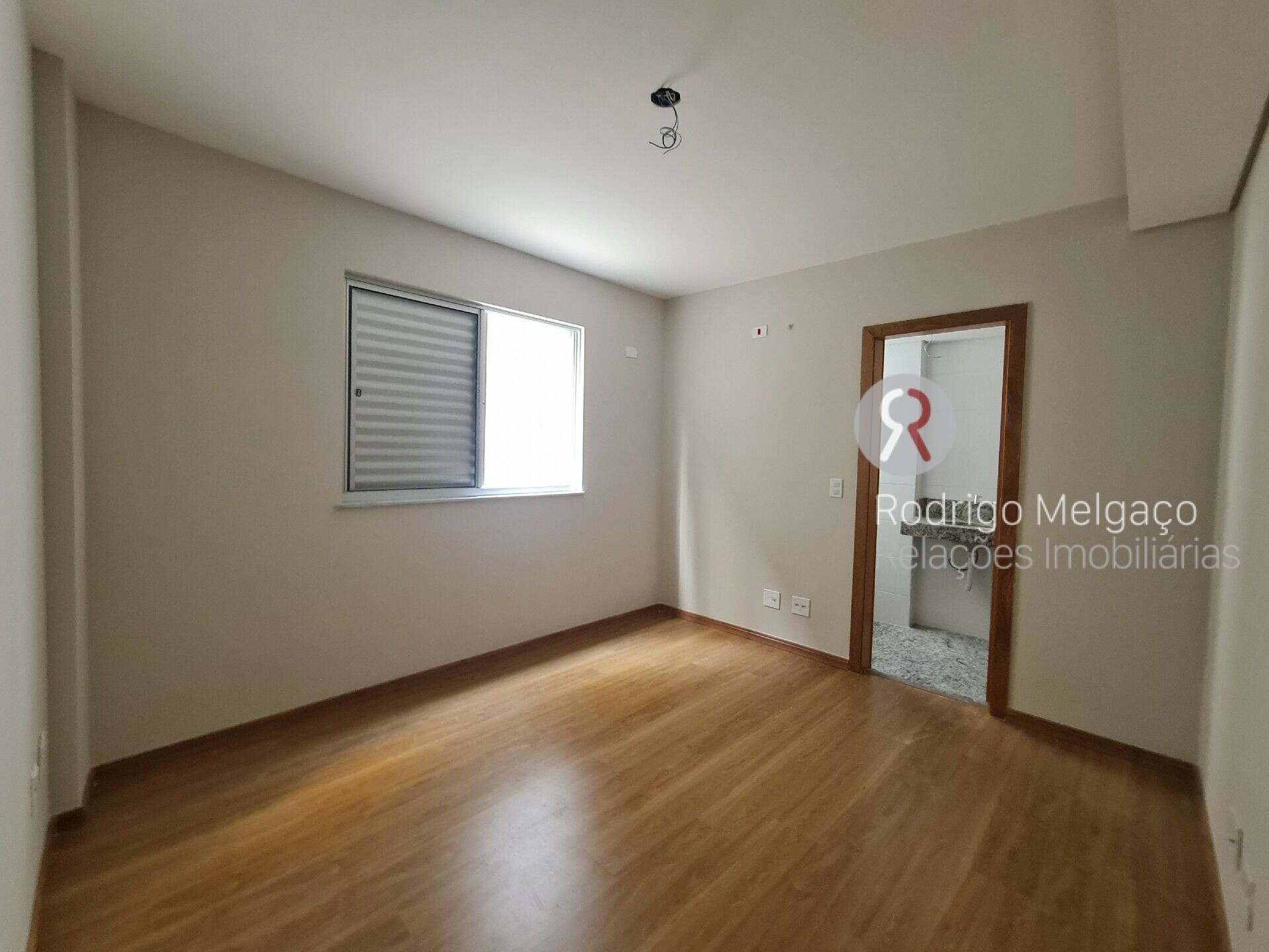 Apartamento à venda com 2 quartos, 105m² - Foto 24