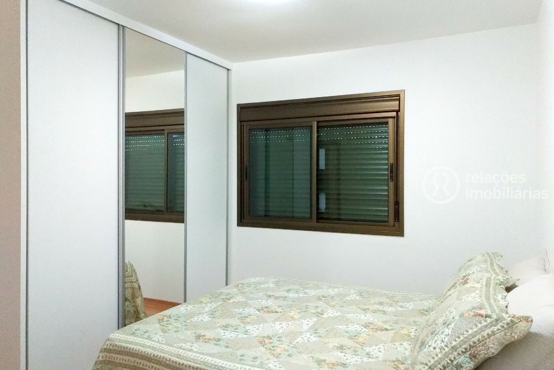 Apartamento para alugar com 3 quartos, 105m² - Foto 17