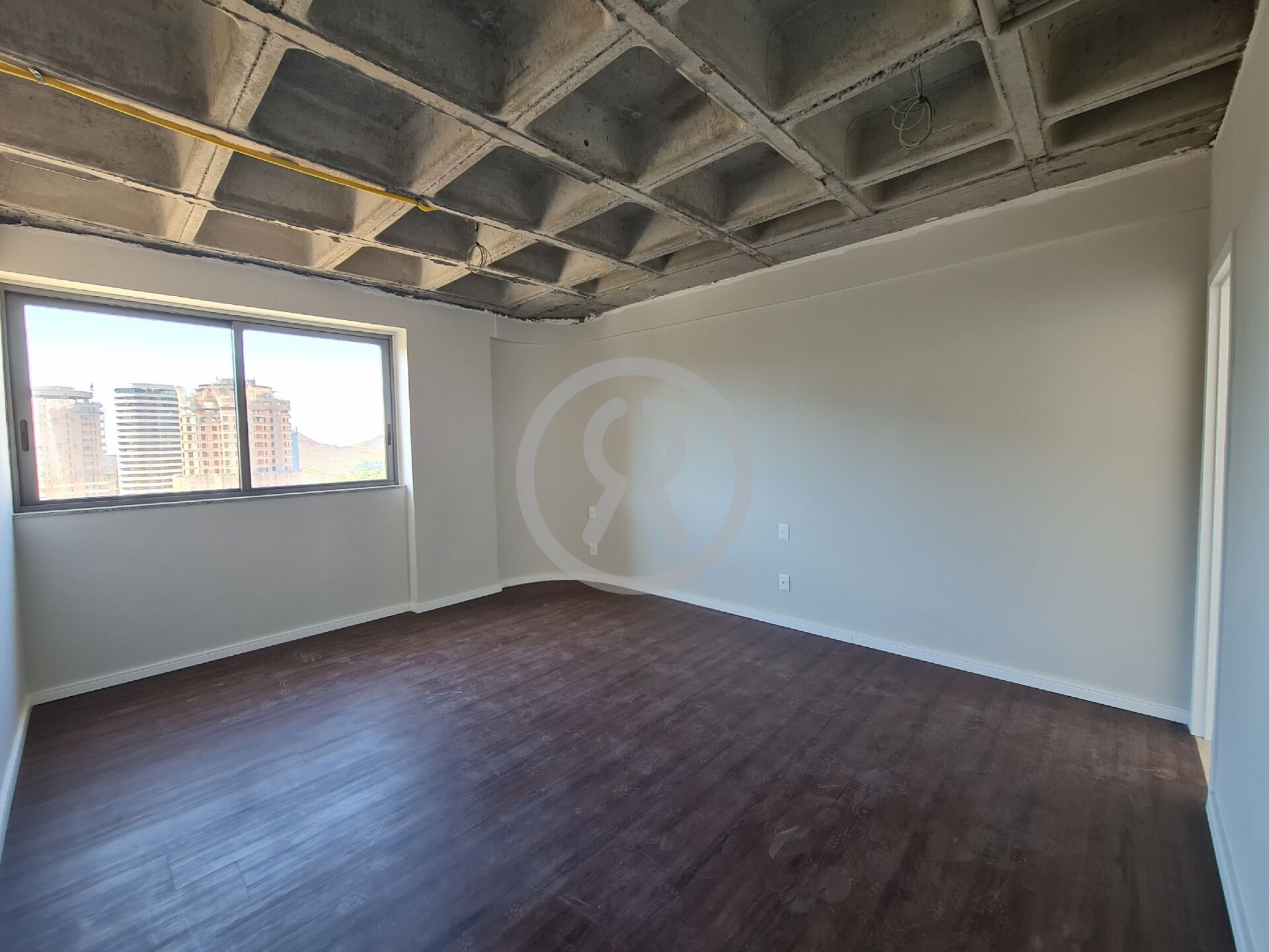 Apartamento à venda com 4 quartos, 174m² - Foto 34