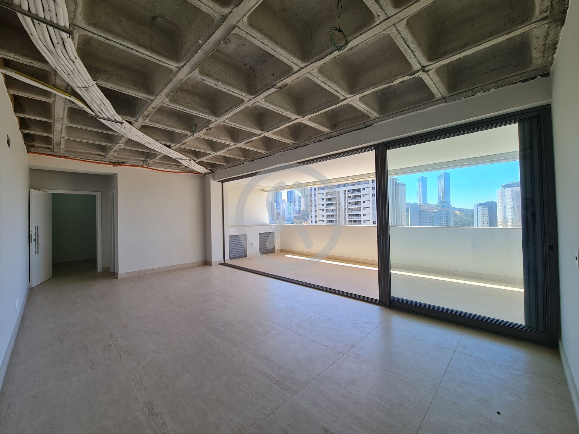 Apartamento à venda com 4 quartos, 174m² - Foto 7