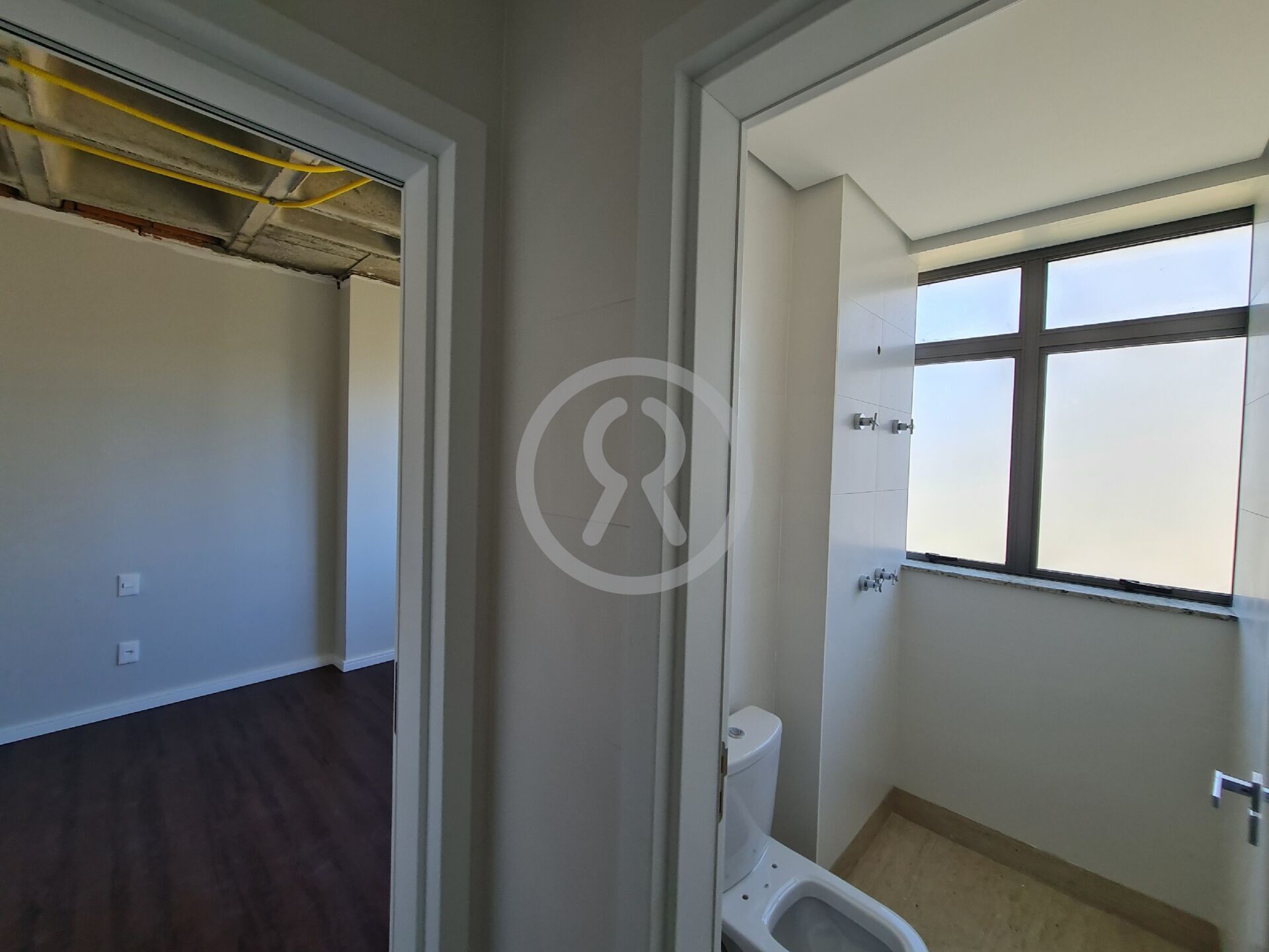 Apartamento à venda com 4 quartos, 174m² - Foto 26