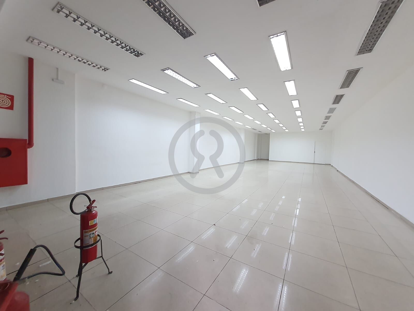 Loja-Salão para alugar, 360m² - Foto 2