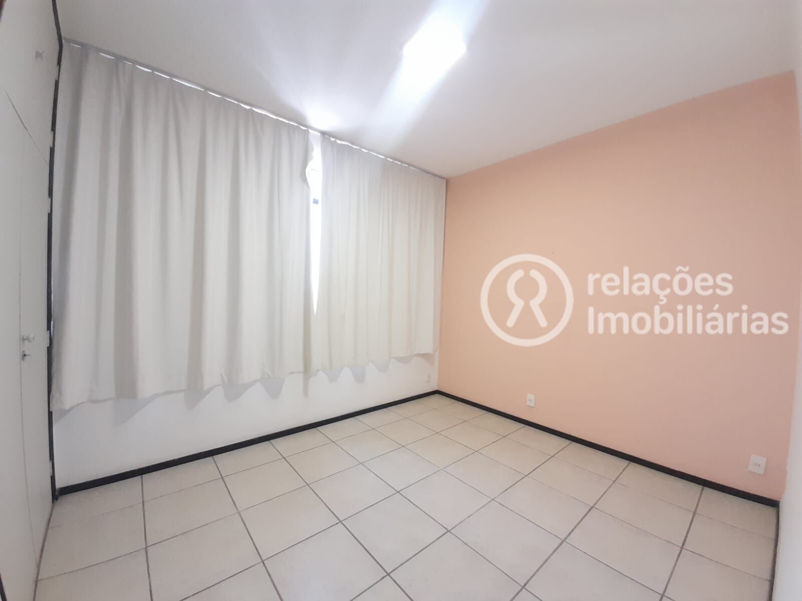 Apartamento para alugar com 3 quartos, 150m² - Foto 30