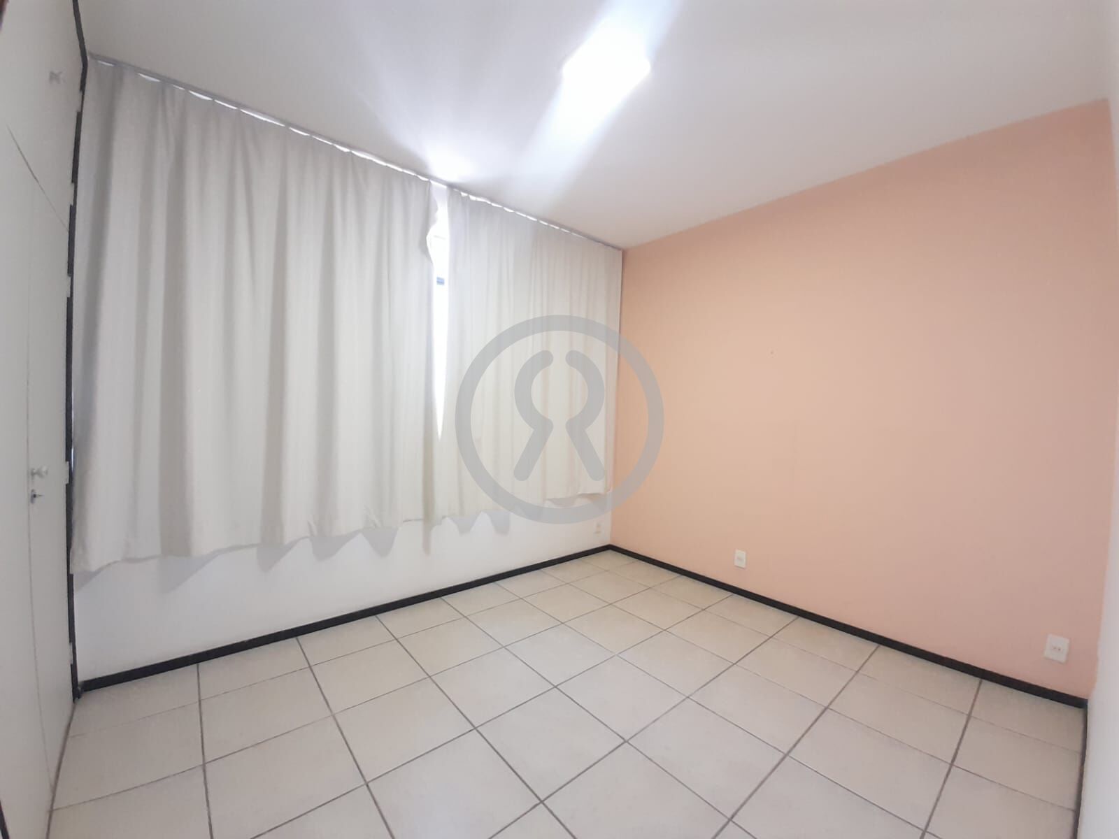 Apartamento para alugar com 3 quartos, 150m² - Foto 30