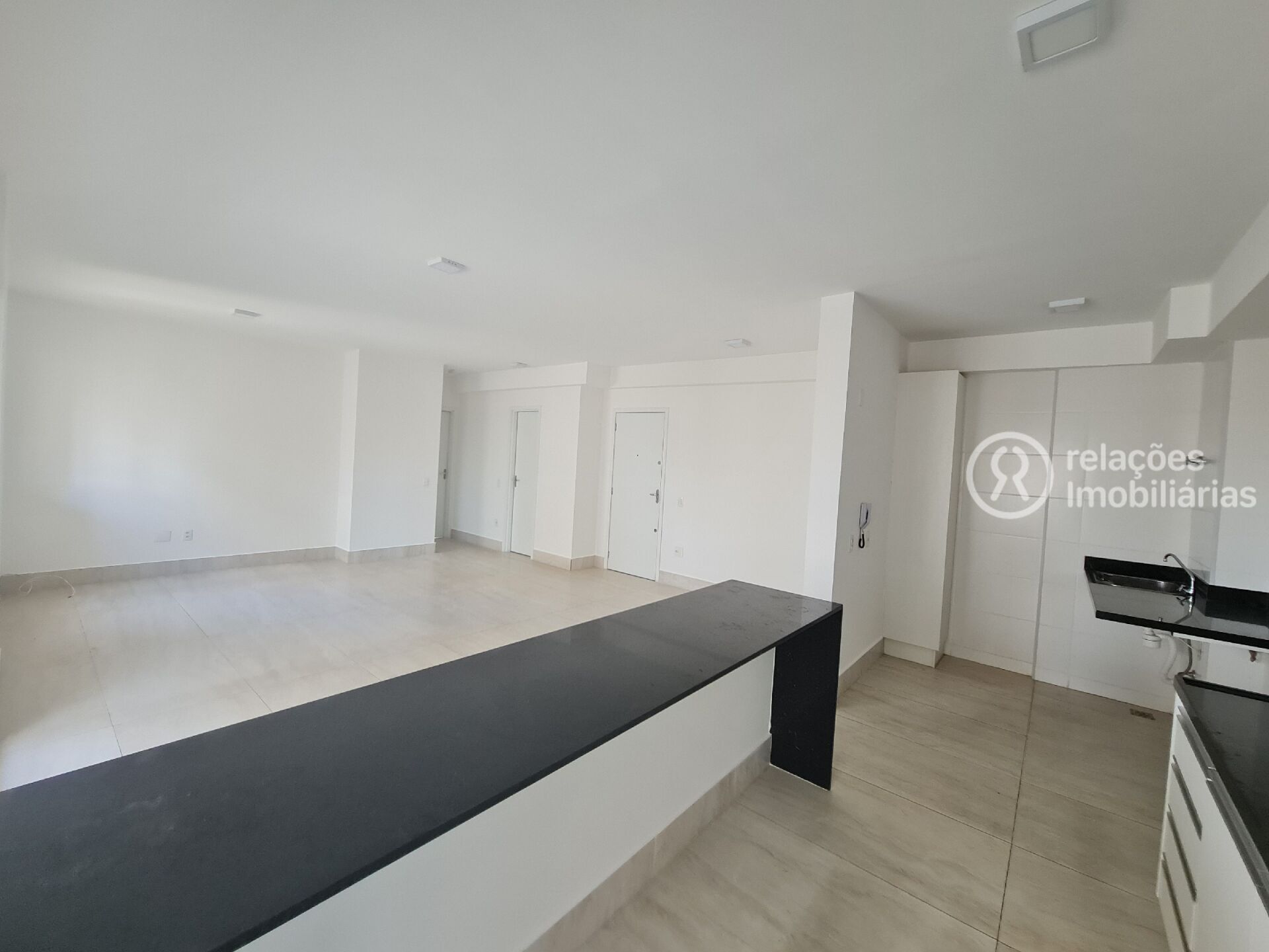 Apartamento para alugar com 2 quartos, 90m² - Foto 7