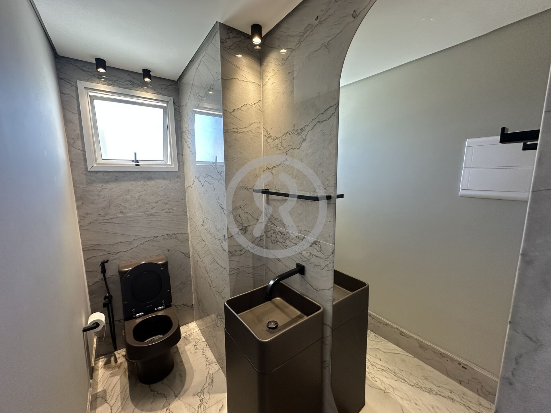 Cobertura para alugar com 3 quartos, 175m² - Foto 24