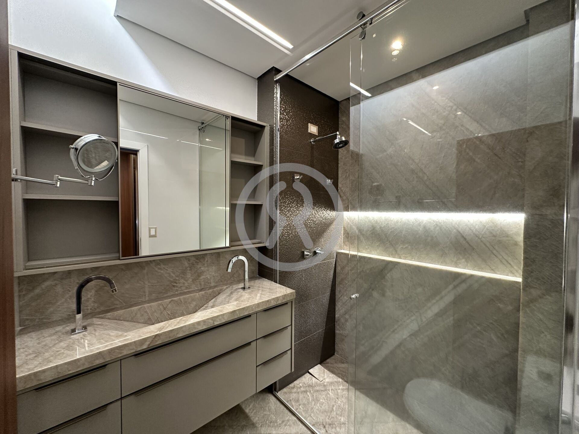 Cobertura para alugar com 3 quartos, 175m² - Foto 32
