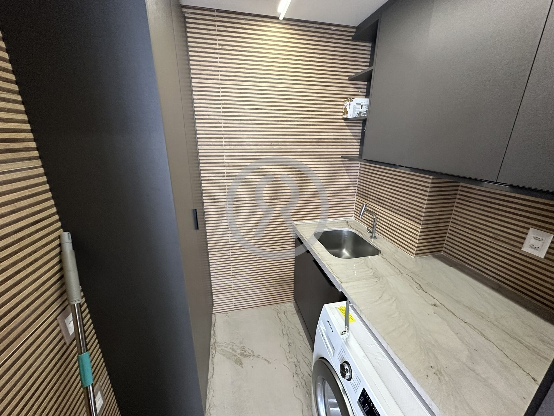 Cobertura para alugar com 3 quartos, 175m² - Foto 9