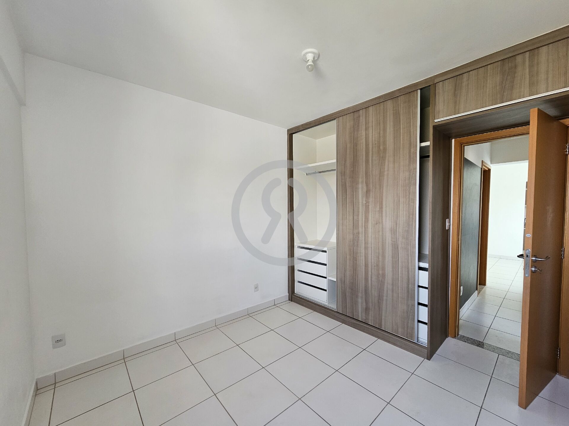 Apartamento para alugar com 3 quartos, 75m² - Foto 27