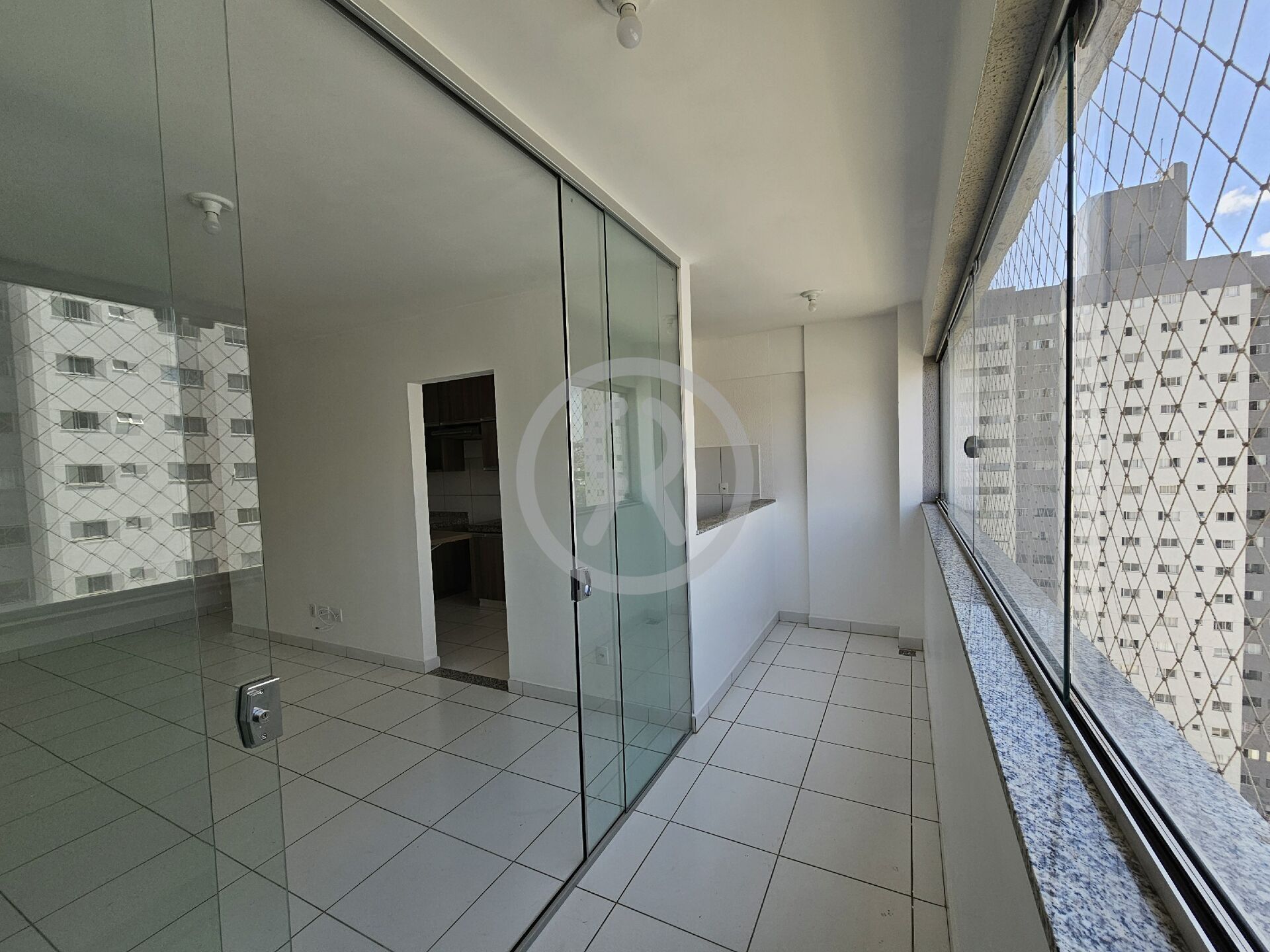 Apartamento para alugar com 3 quartos, 75m² - Foto 6