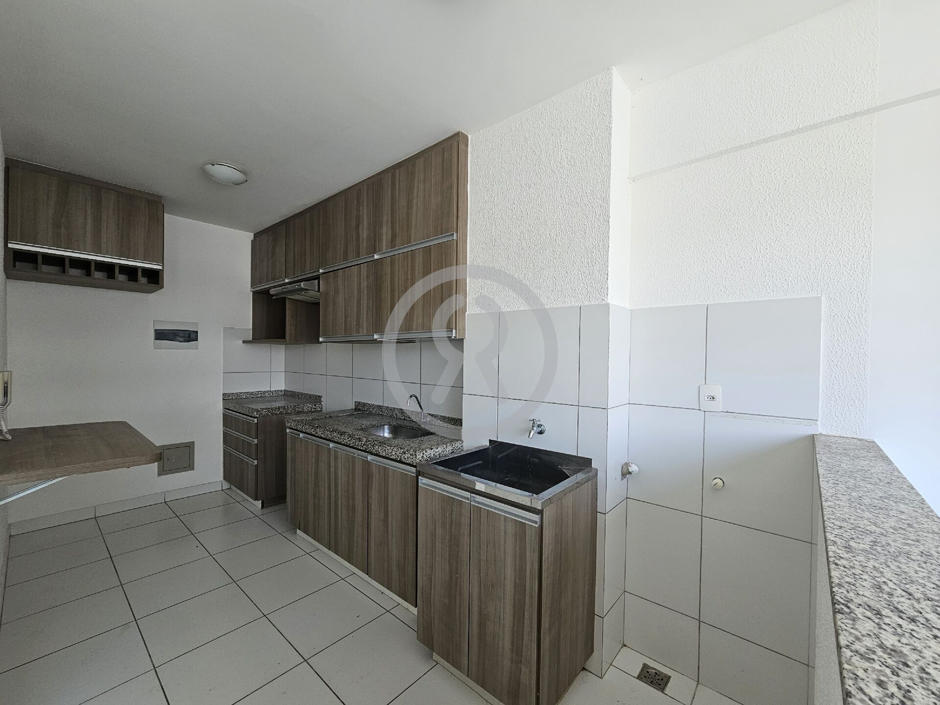 Apartamento para alugar com 3 quartos, 75m² - Foto 12