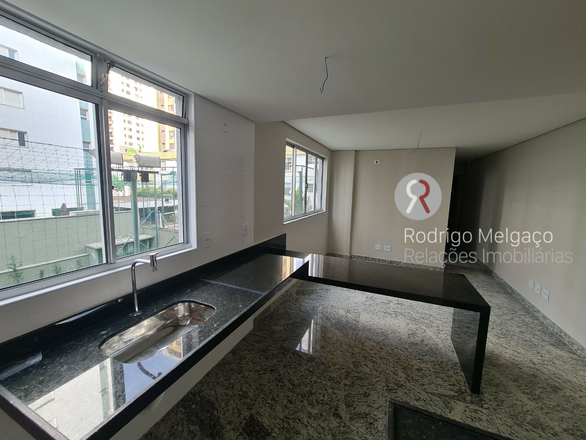 Apartamento à venda com 2 quartos, 57m² - Foto 8