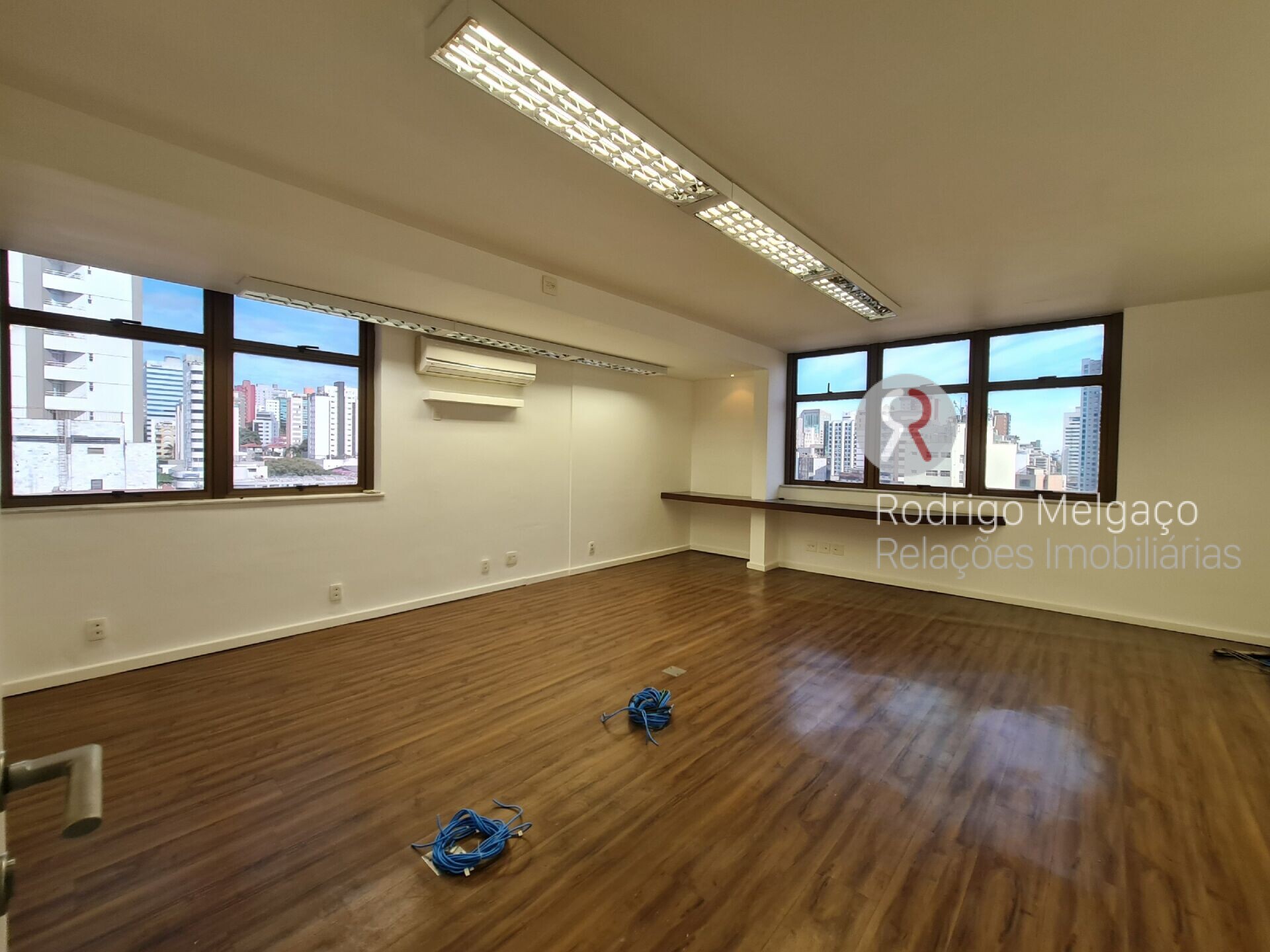 Conjunto Comercial-Sala para alugar, 220m² - Foto 31