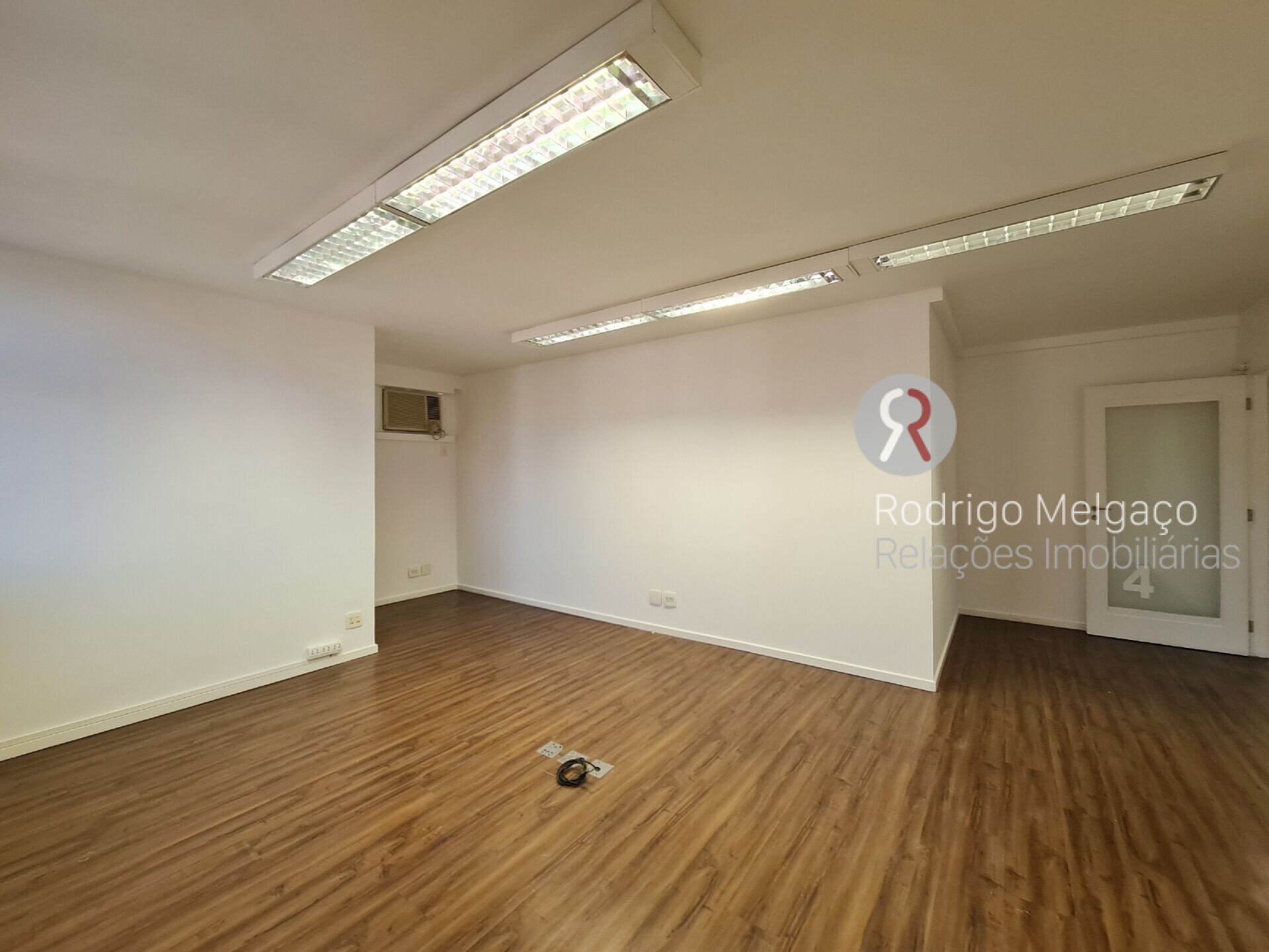 Conjunto Comercial-Sala para alugar, 220m² - Foto 35