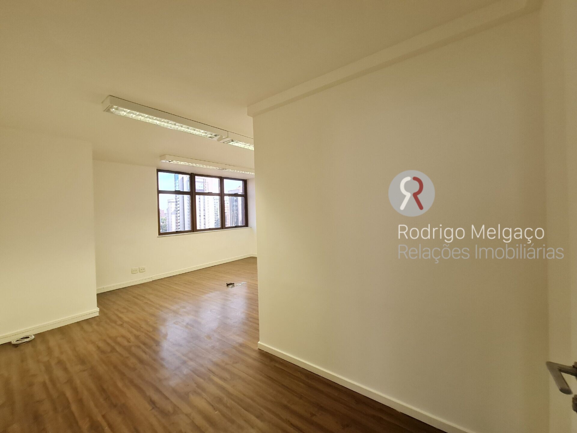 Conjunto Comercial-Sala para alugar, 220m² - Foto 34