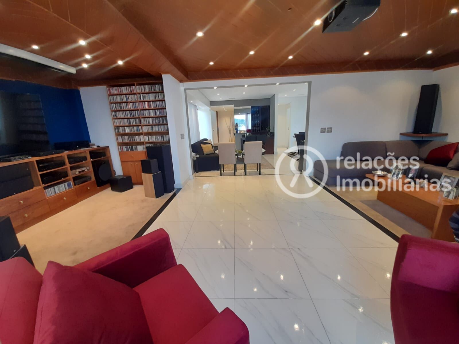 Casa à venda com 5 quartos, 462m² - Foto 8