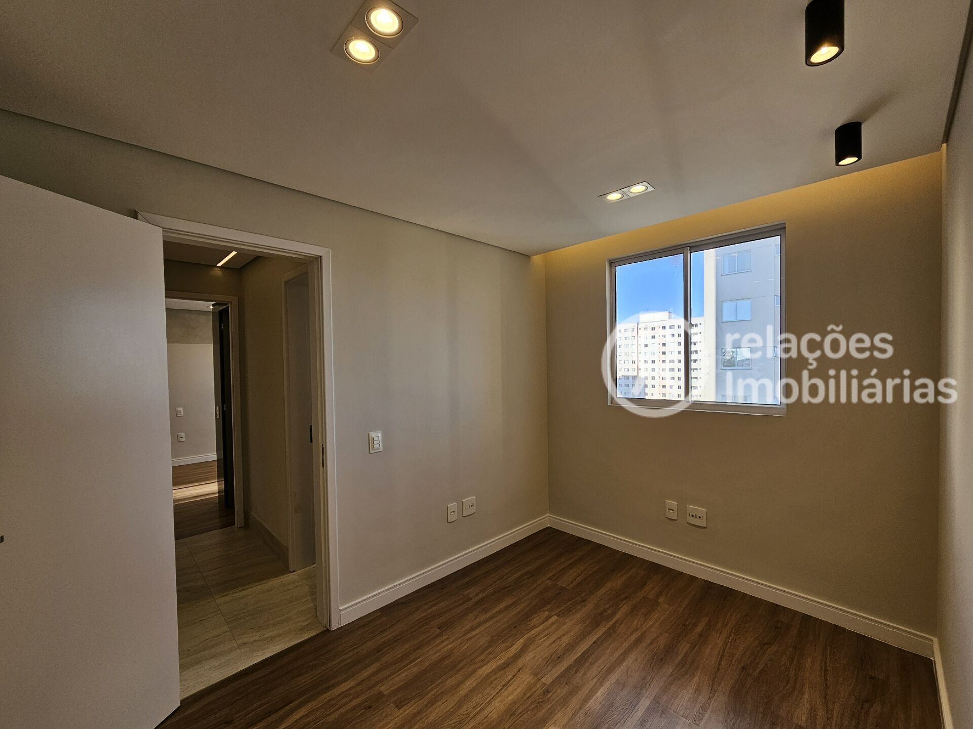 Apartamento à venda com 3 quartos, 71m² - Foto 22