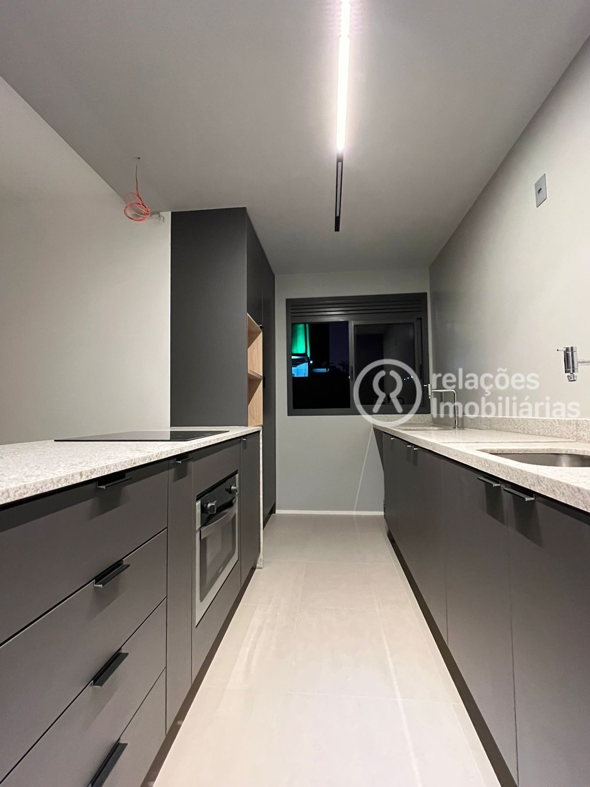 Apartamento para alugar com 2 quartos, 73m² - Foto 29