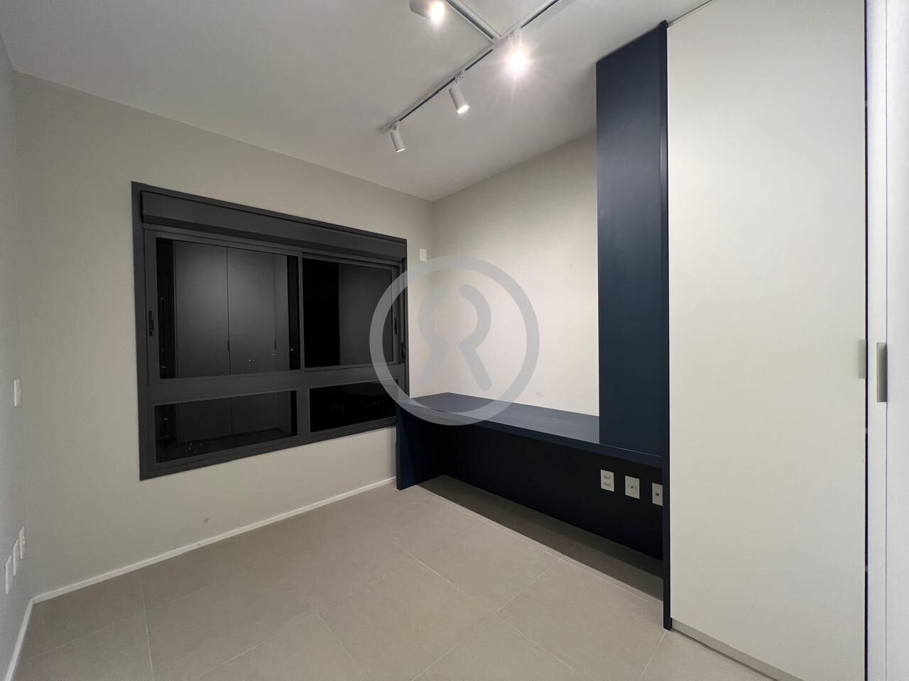 Apartamento para alugar com 2 quartos, 73m² - Foto 19