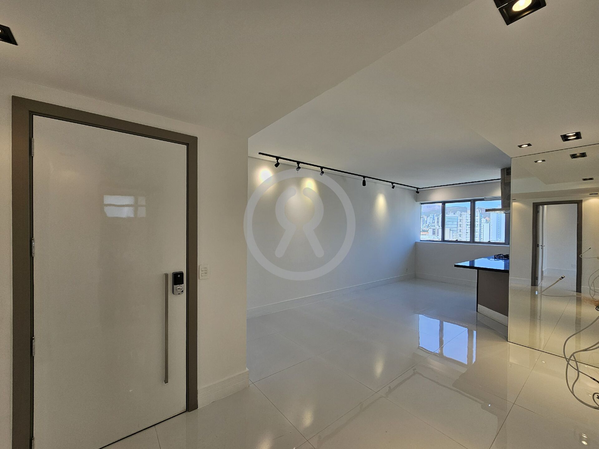 Apartamento para alugar com 2 quartos, 73m² - Foto 4