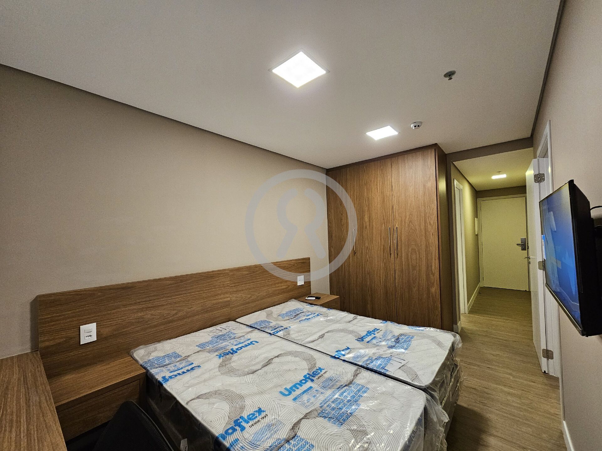 Apartamento para alugar com 2 quartos, 70m² - Foto 31