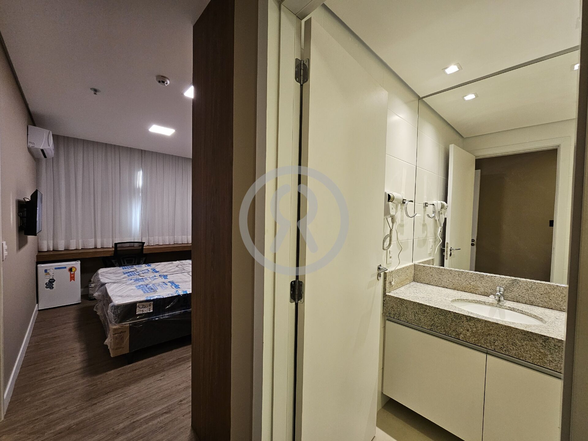 Apartamento para alugar com 2 quartos, 70m² - Foto 37