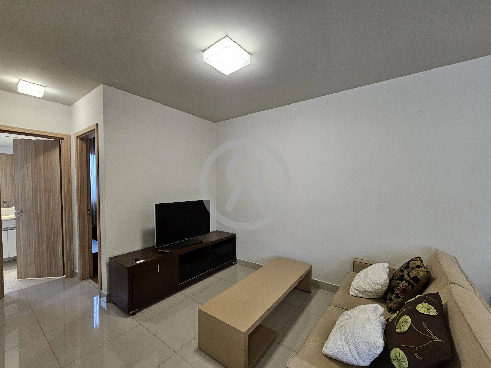 Apartamento para alugar com 2 quartos, 72m² - Foto 8