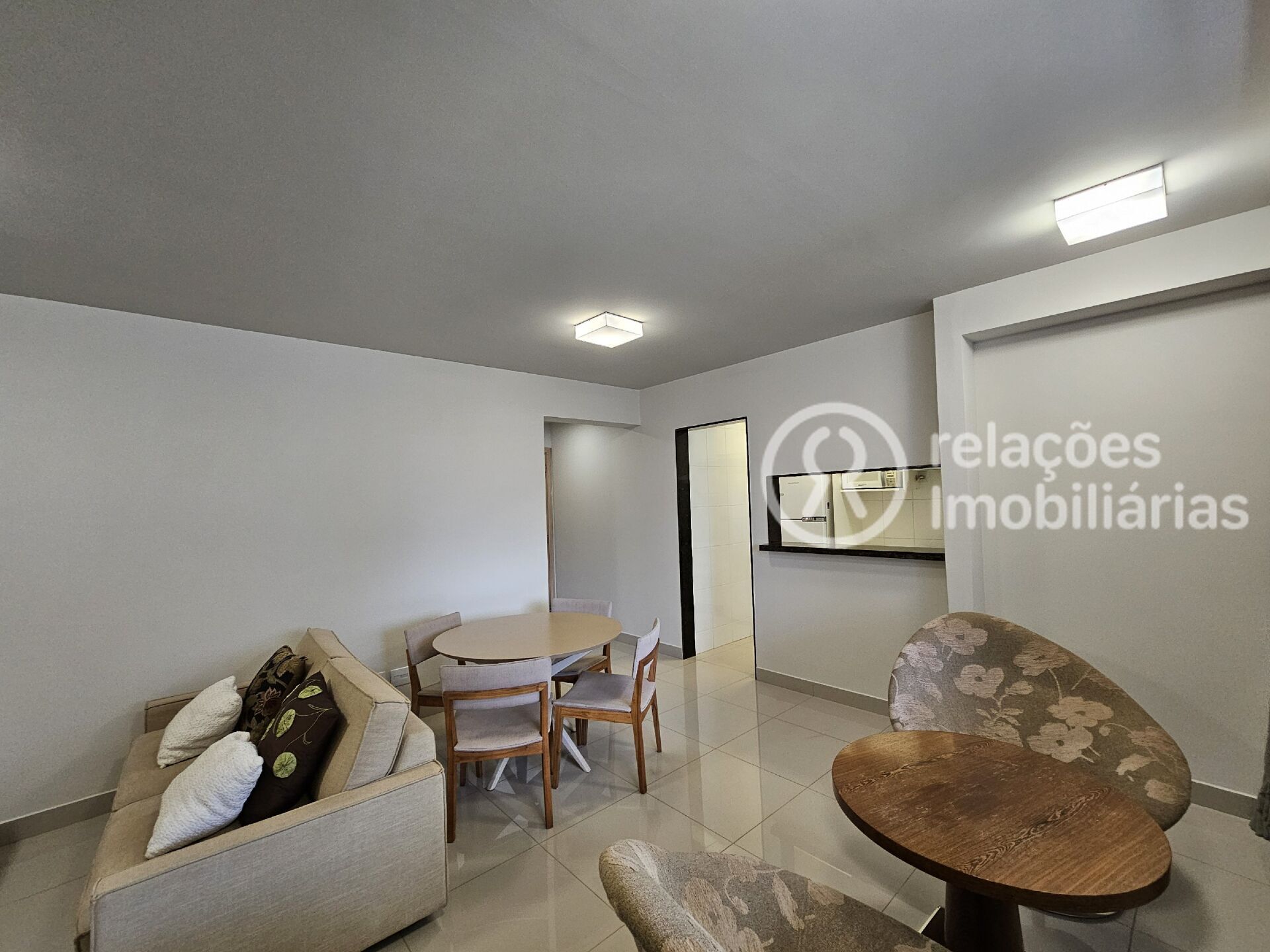 Apartamento para alugar com 2 quartos, 72m² - Foto 7