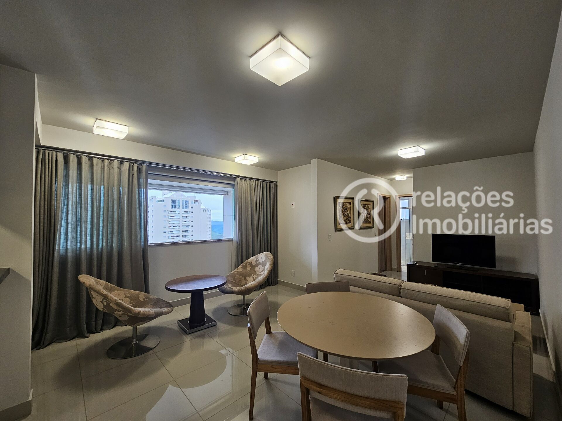 Apartamento para alugar com 2 quartos, 72m² - Foto 1