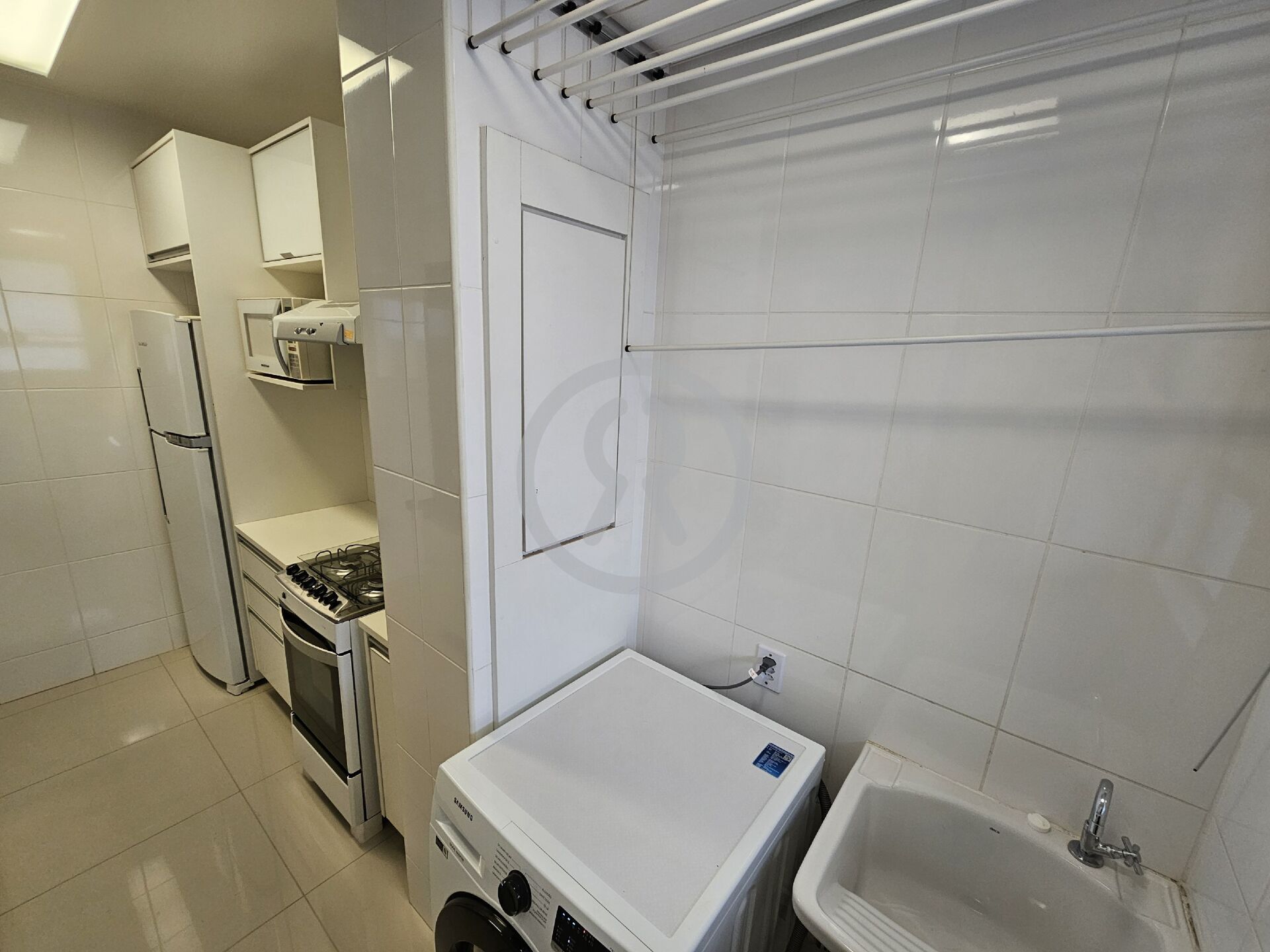 Apartamento para alugar com 2 quartos, 72m² - Foto 15